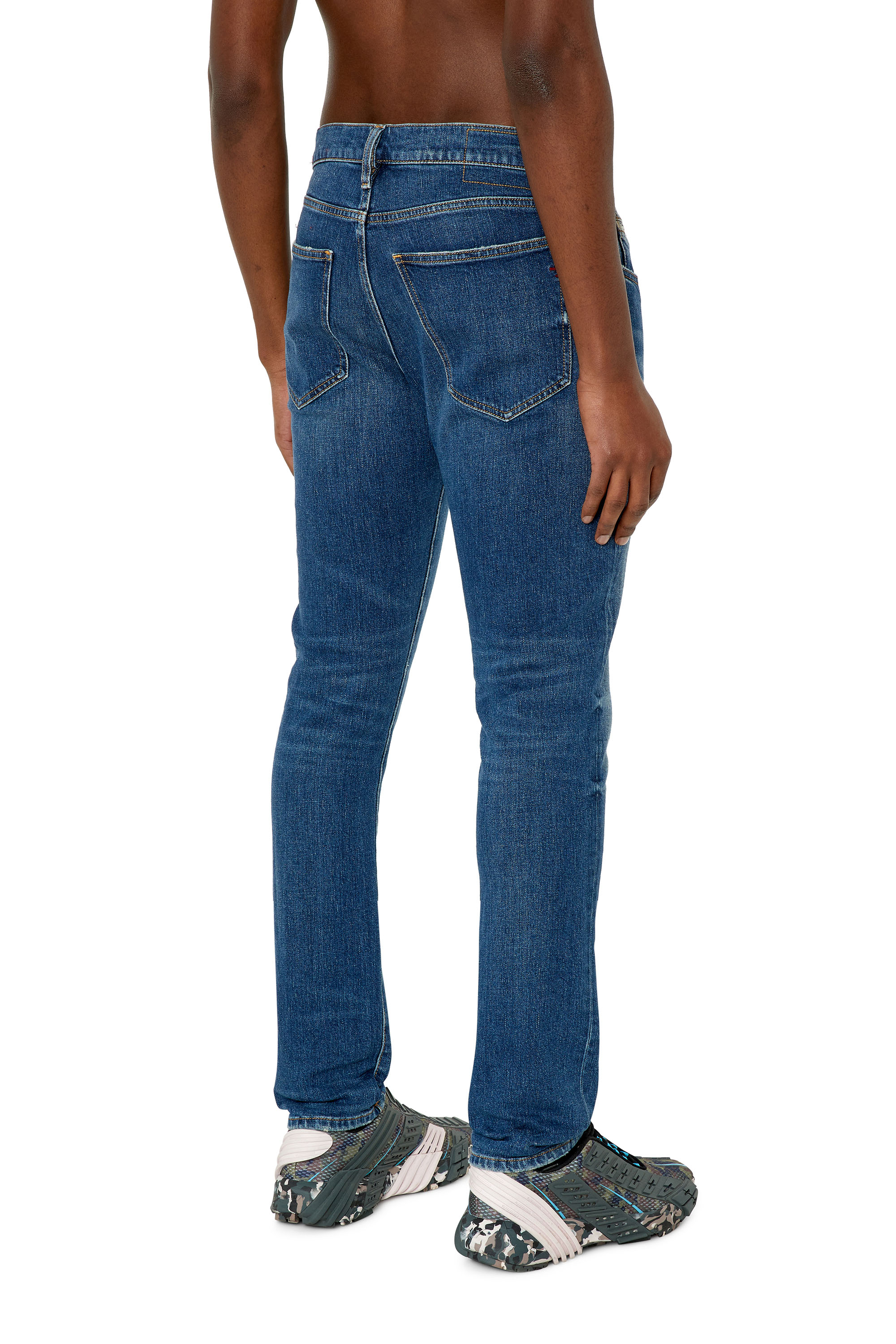 Diesel - Man's Slim Jeans 2019 D-Strukt 007L1, Medium blue - 4