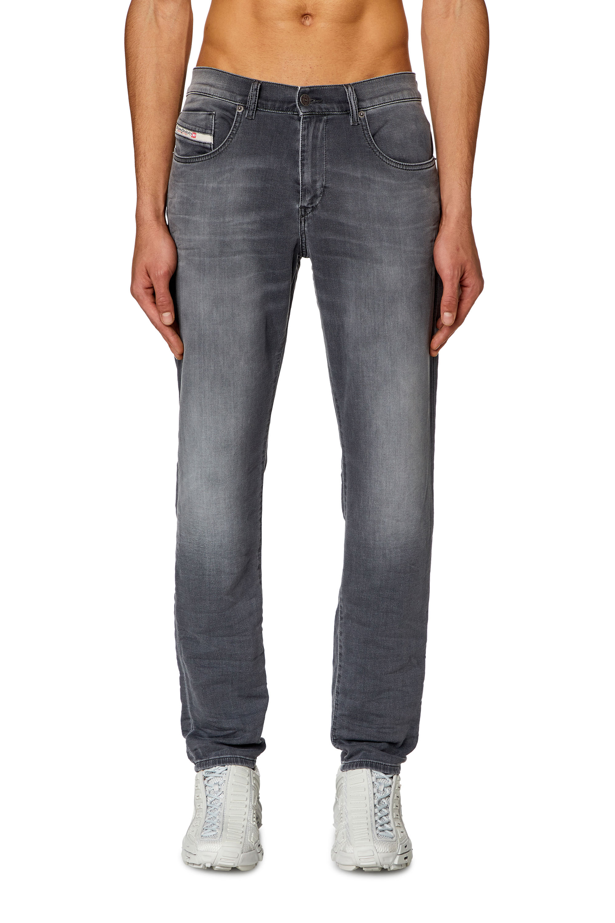 Slim 2060 D-Strukt Joggjeans&reg; 068HS