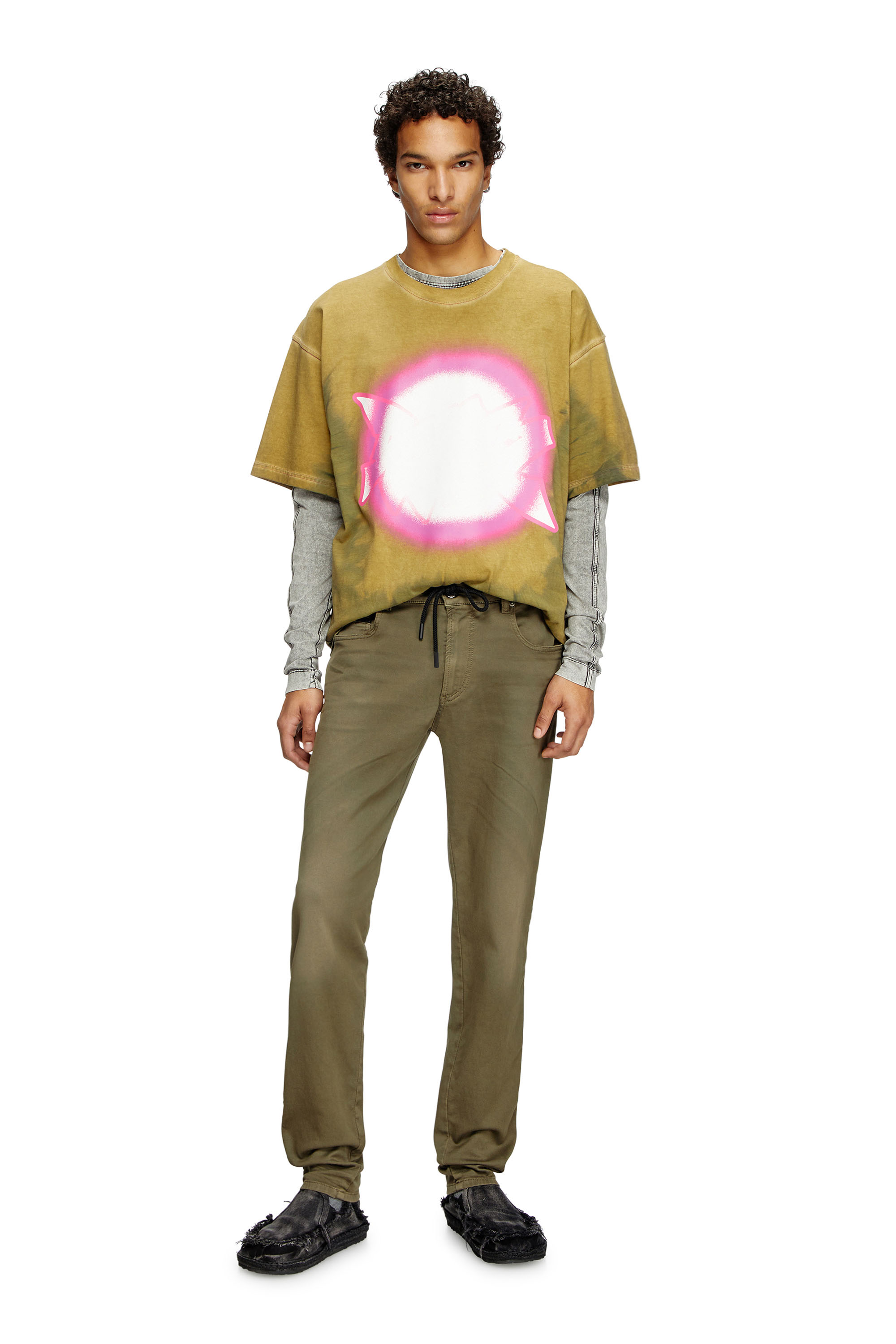 Diesel - Male's Slim 2062 D-Strukt Joggjeans® 0670M, Green - 1