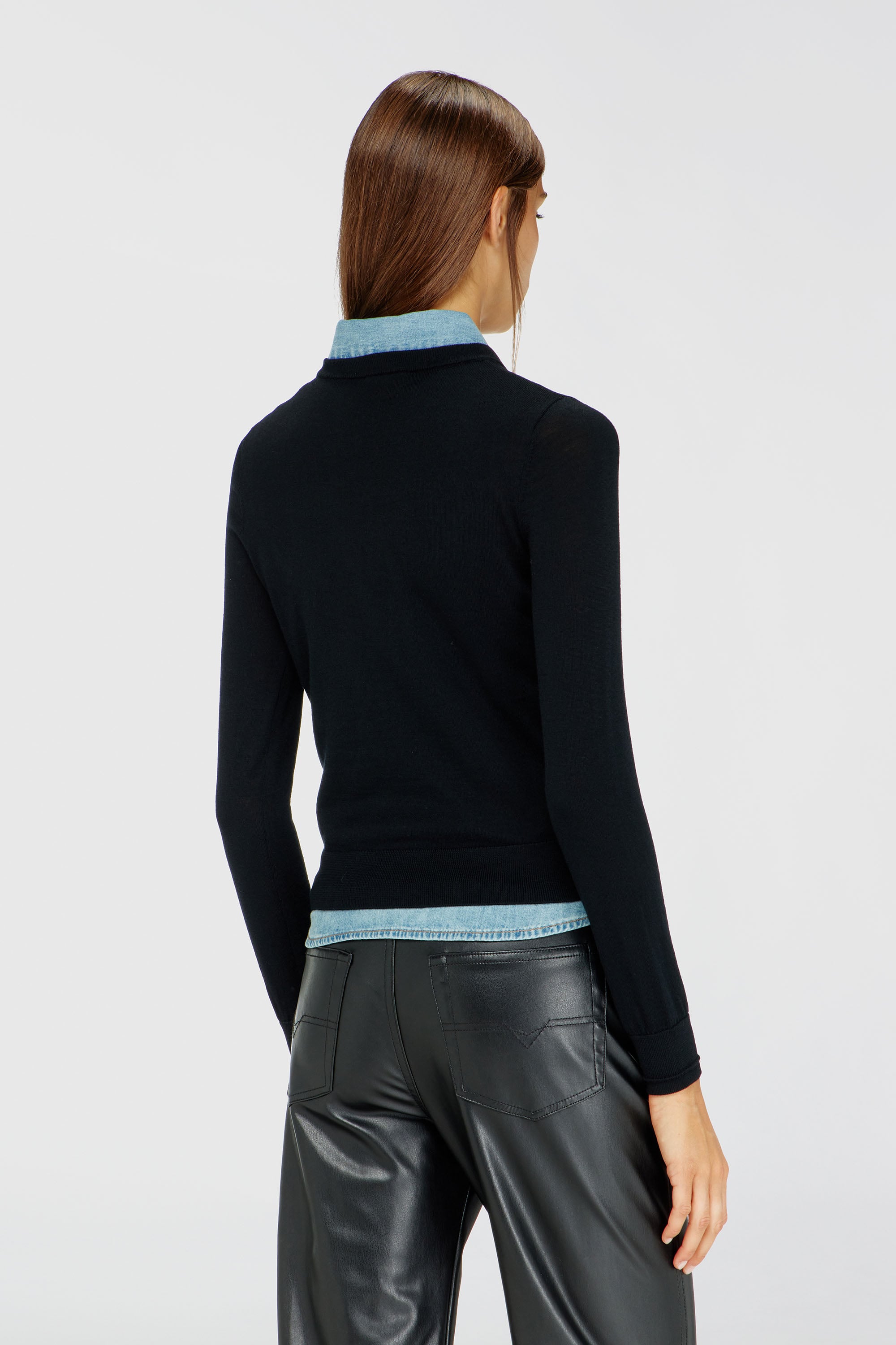 Diesel - M-ALINESA, Pull en laine avec logo cut-out Femme in Noir - 4
