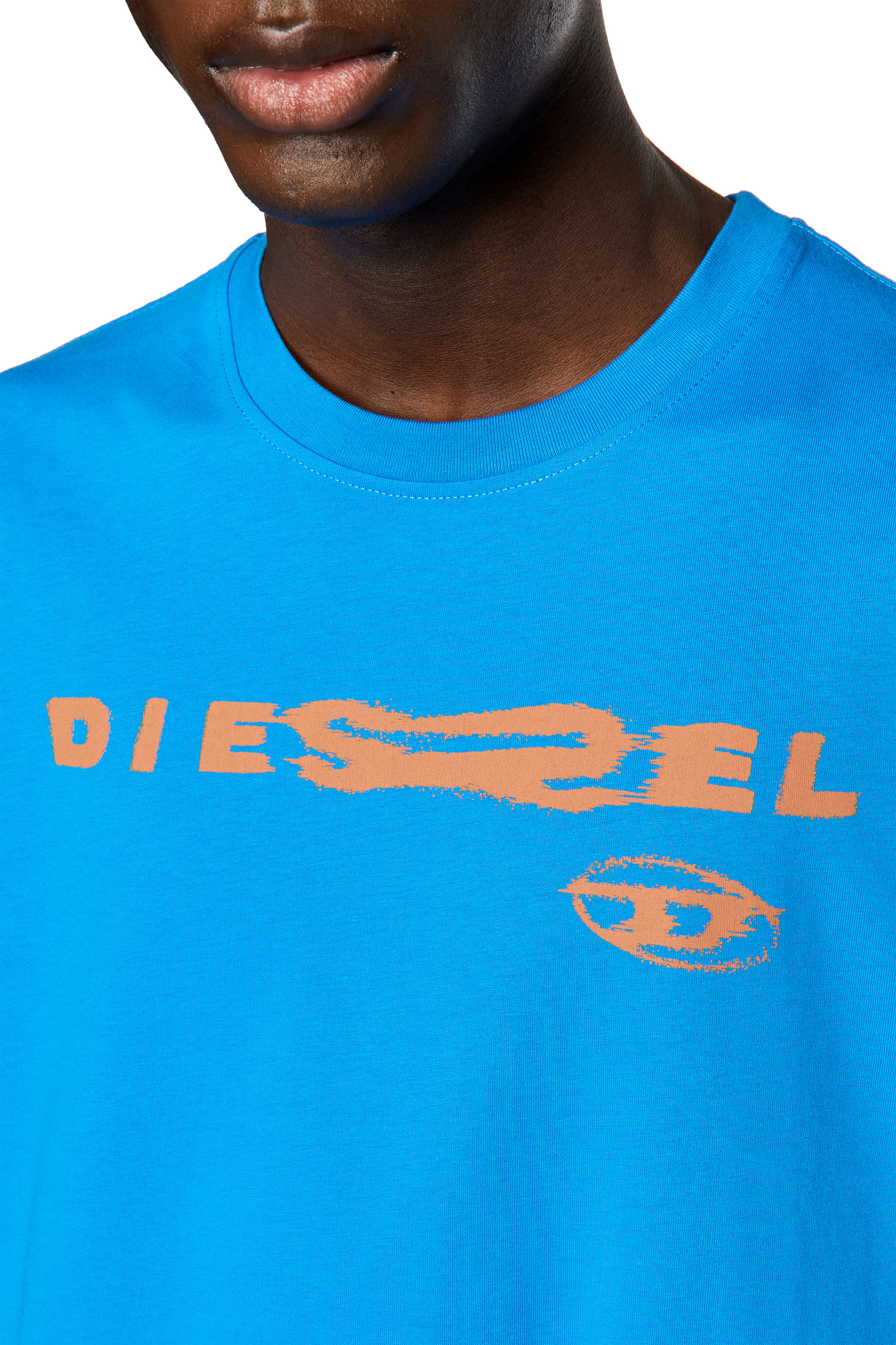 Diesel - T-JUST-G9, Man's T-shirt with distorted logo print in Blue - 4