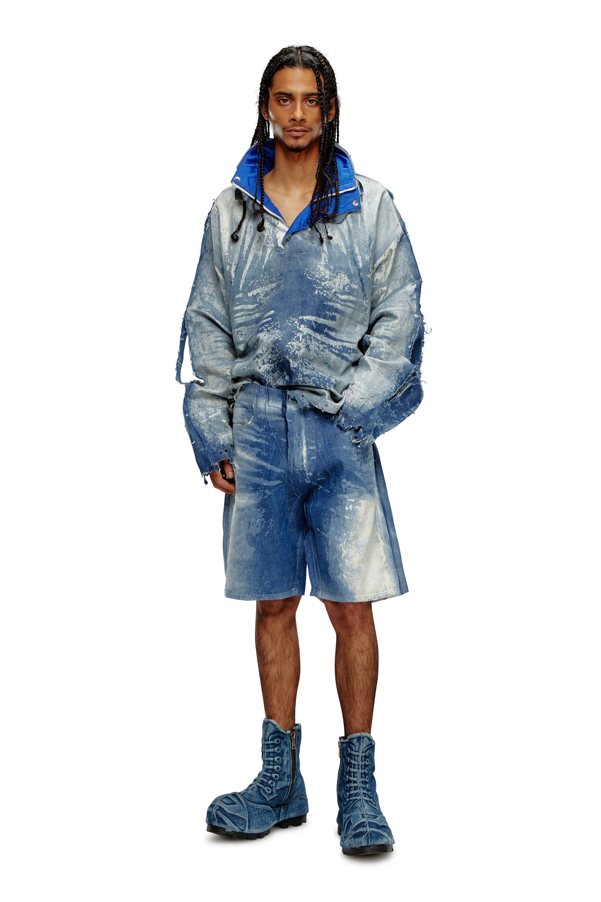 Diesel - D-SHORTY-FSE, Short en denim effet peel-off d&eacute;vor&eacute; Homme in Bleu - 1