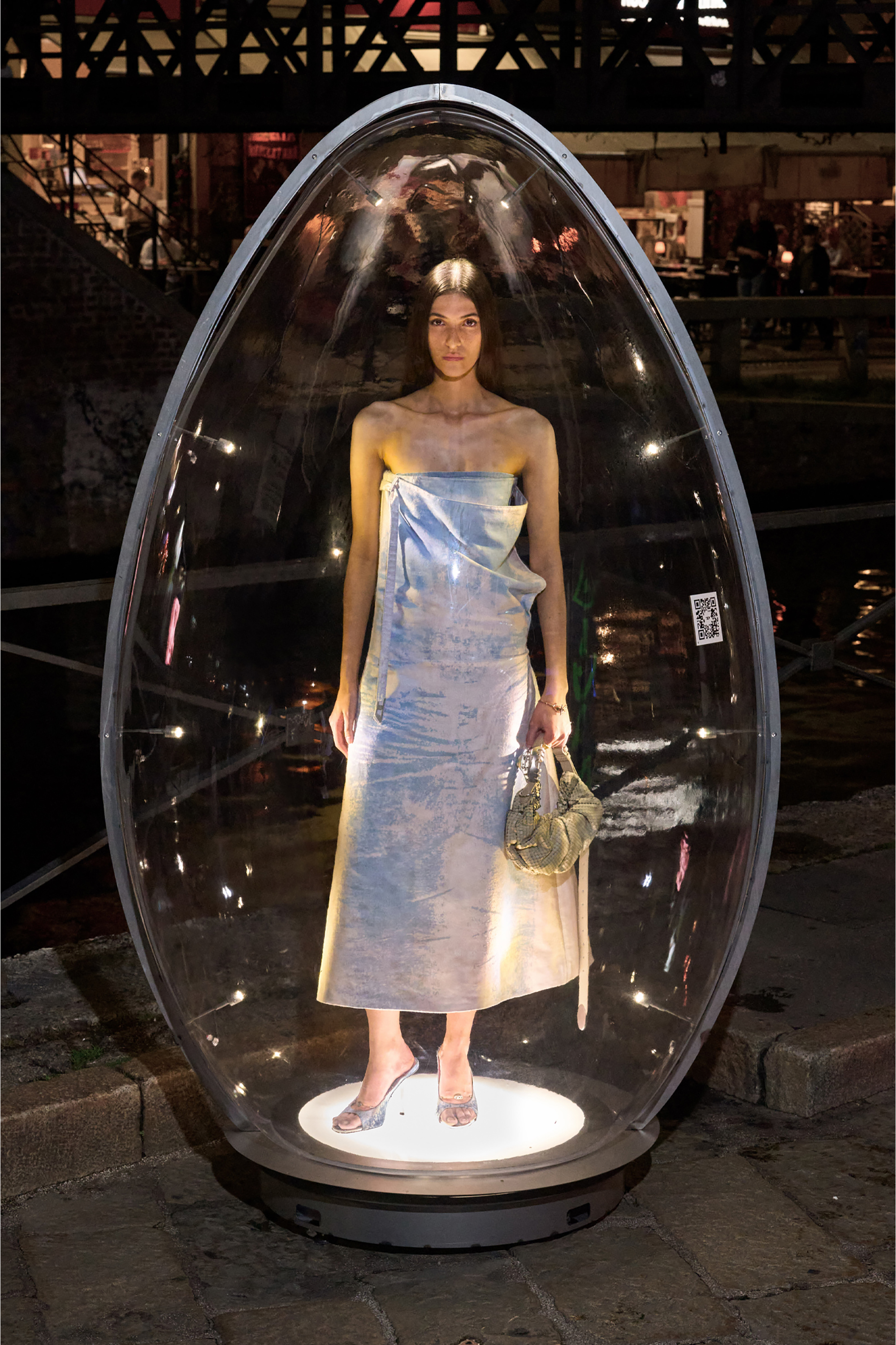 Diesel - D-DIAM'S-SA-40, D-Diam's-Low mule denim con lavado oscuro y Oval D flotante Mujer in Azul marino - 1