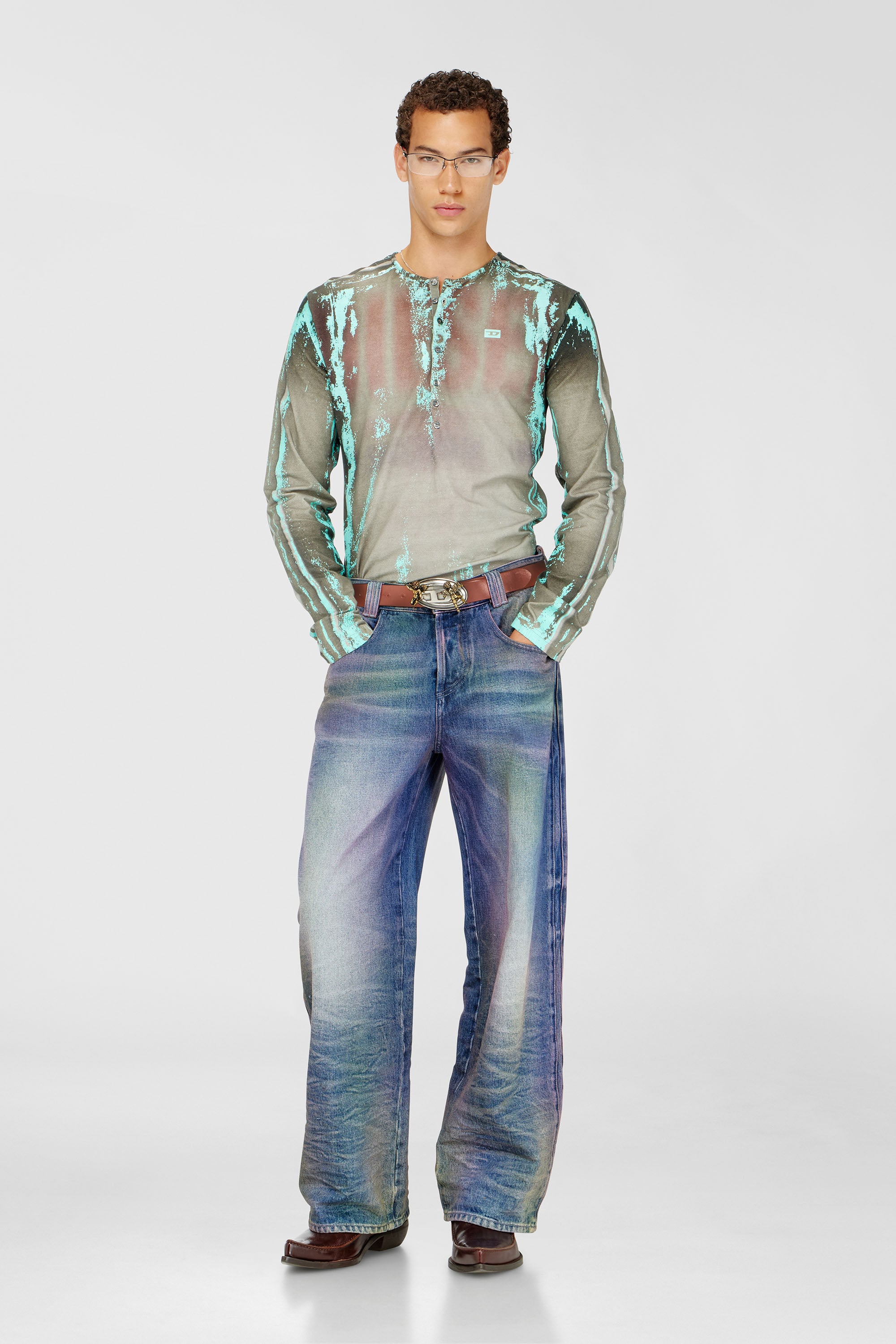 Diesel - T-FYNO-ML, Grandad t-shirt en jersey effet cuir craquel&eacute; Homme in Polychrome - 1