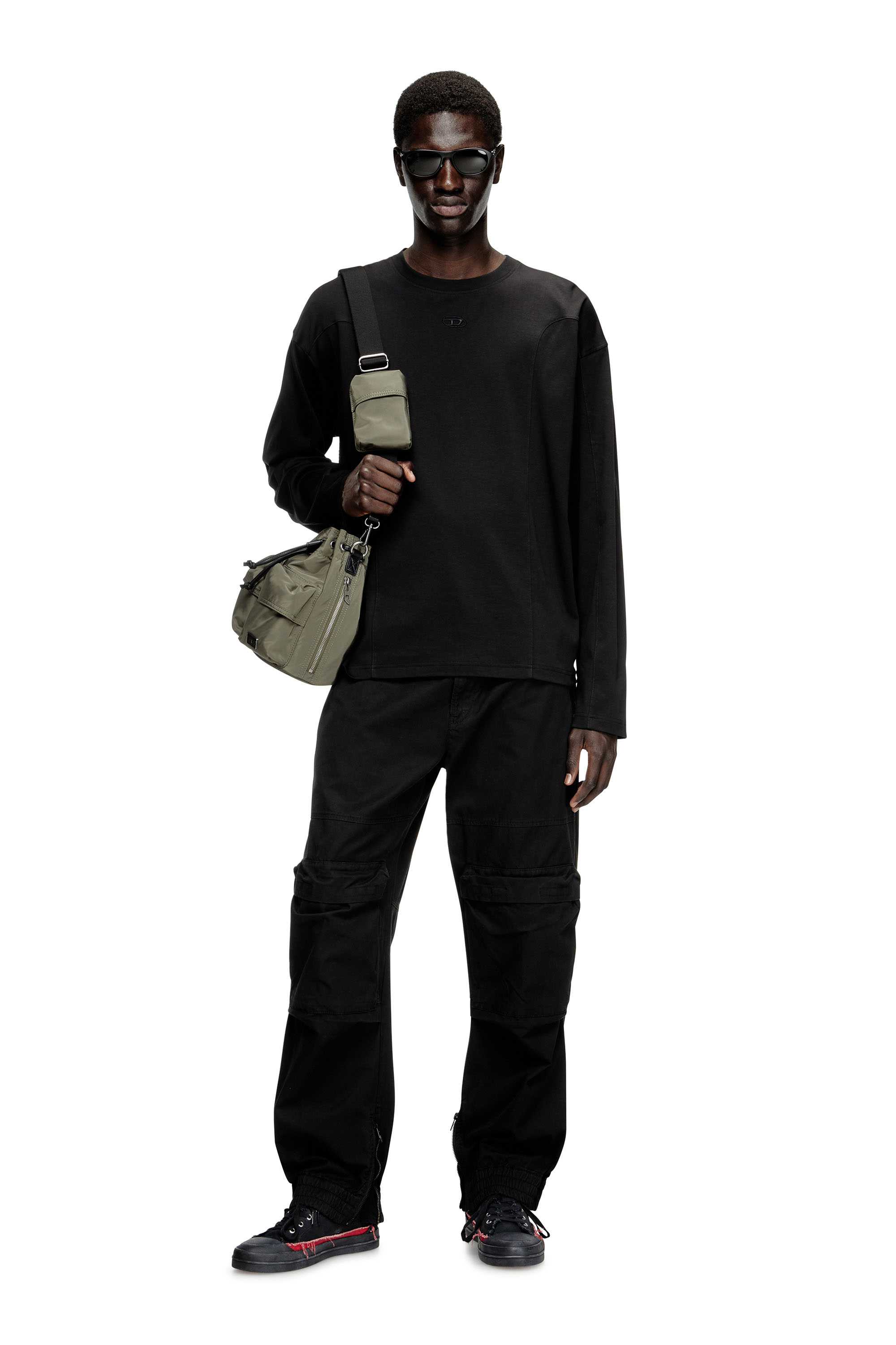 Diesel - T-BOXT-LS-INT, T-shirt à manches longues avec empiècements Homme in Noir - 1