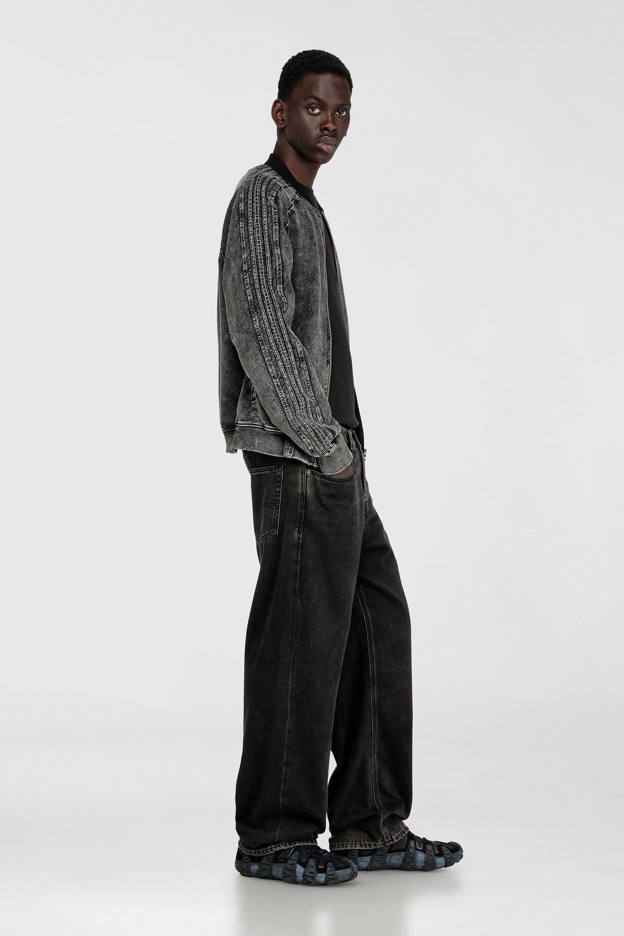 Diesel - Man's Relaxed Jeans 2001 D-Macro 09I35, Black/Dark grey - 2