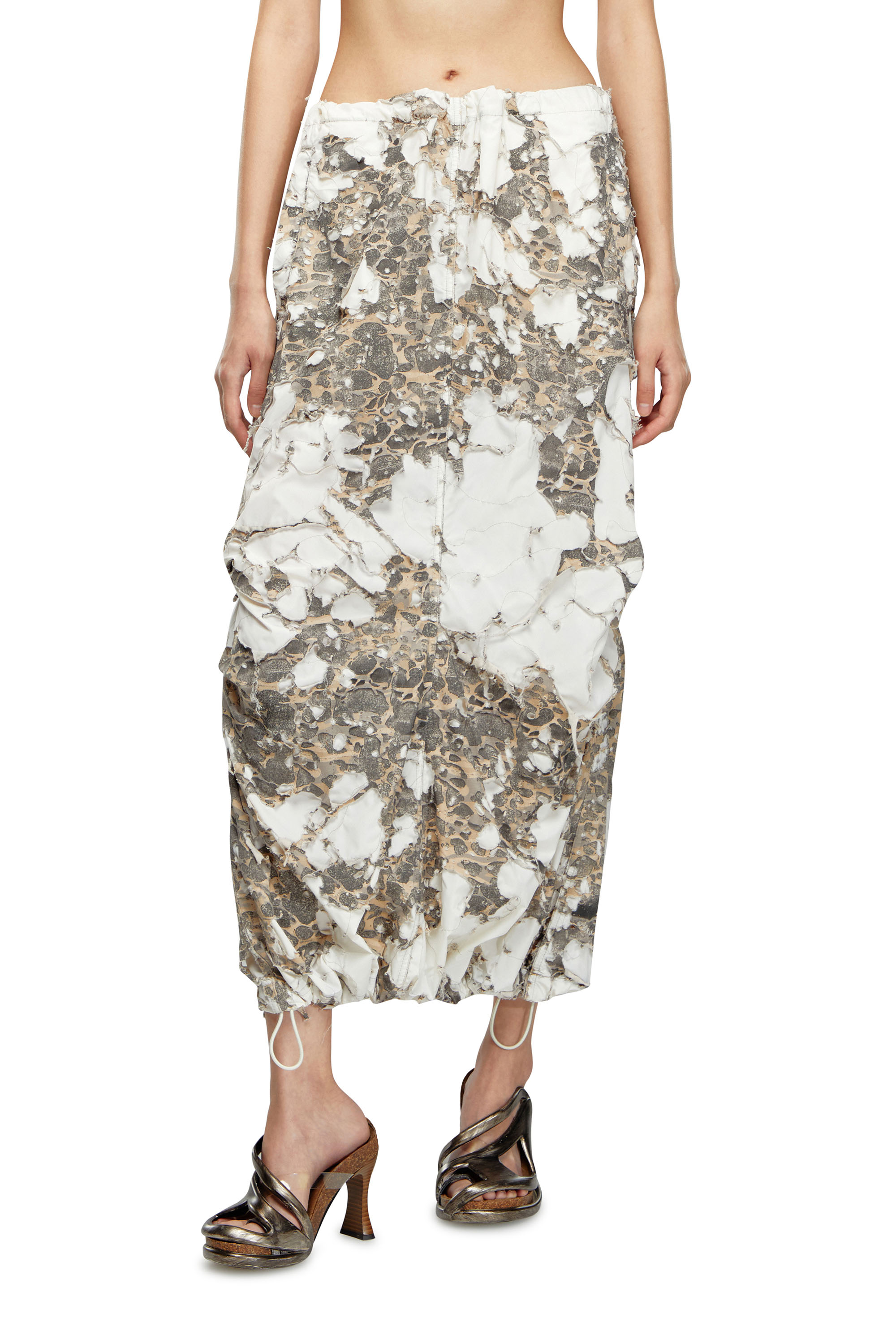 Diesel - O-HOCKYS, Jupe longue avec couche camouflage destroy Femme in Blanc - 3