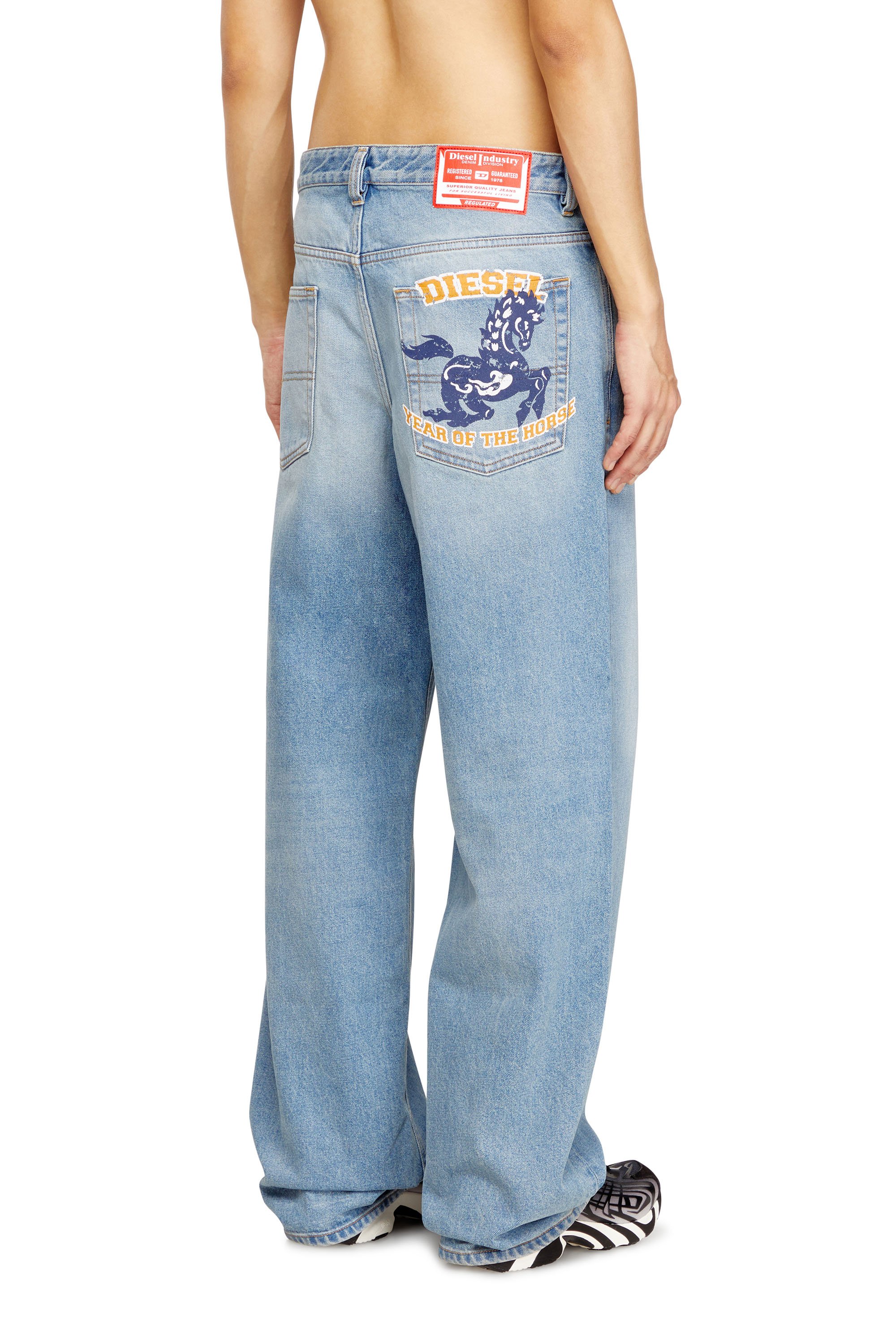 Diesel - Male's Relaxed Jeans 2001 D-Macro 007FA, Light Blue - 4