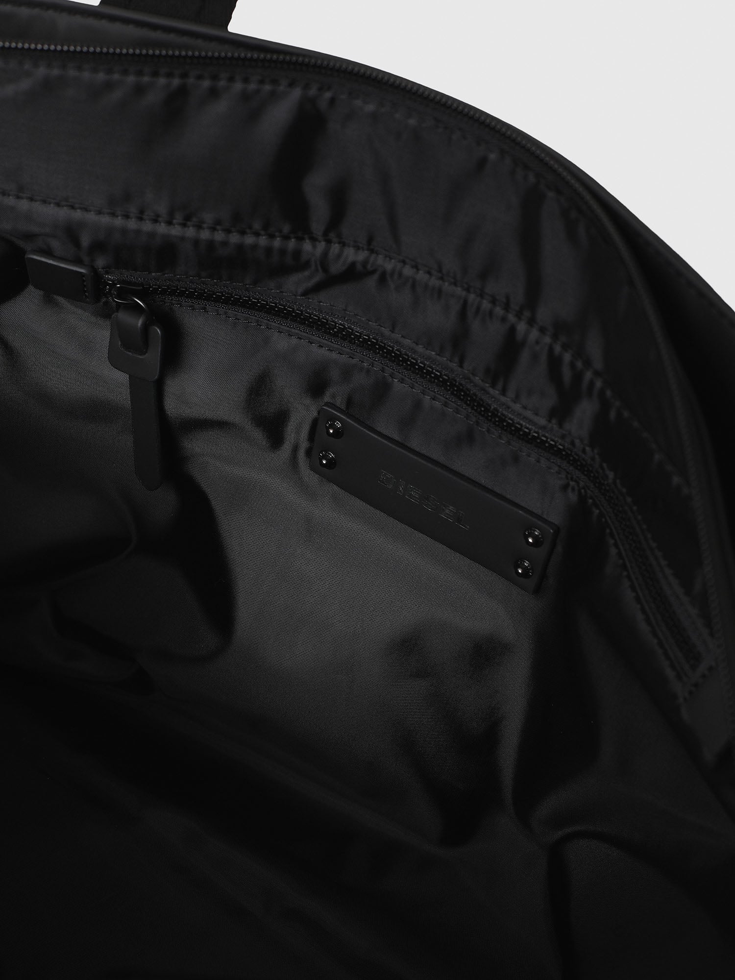 F-BOLD SHOPPER II, 