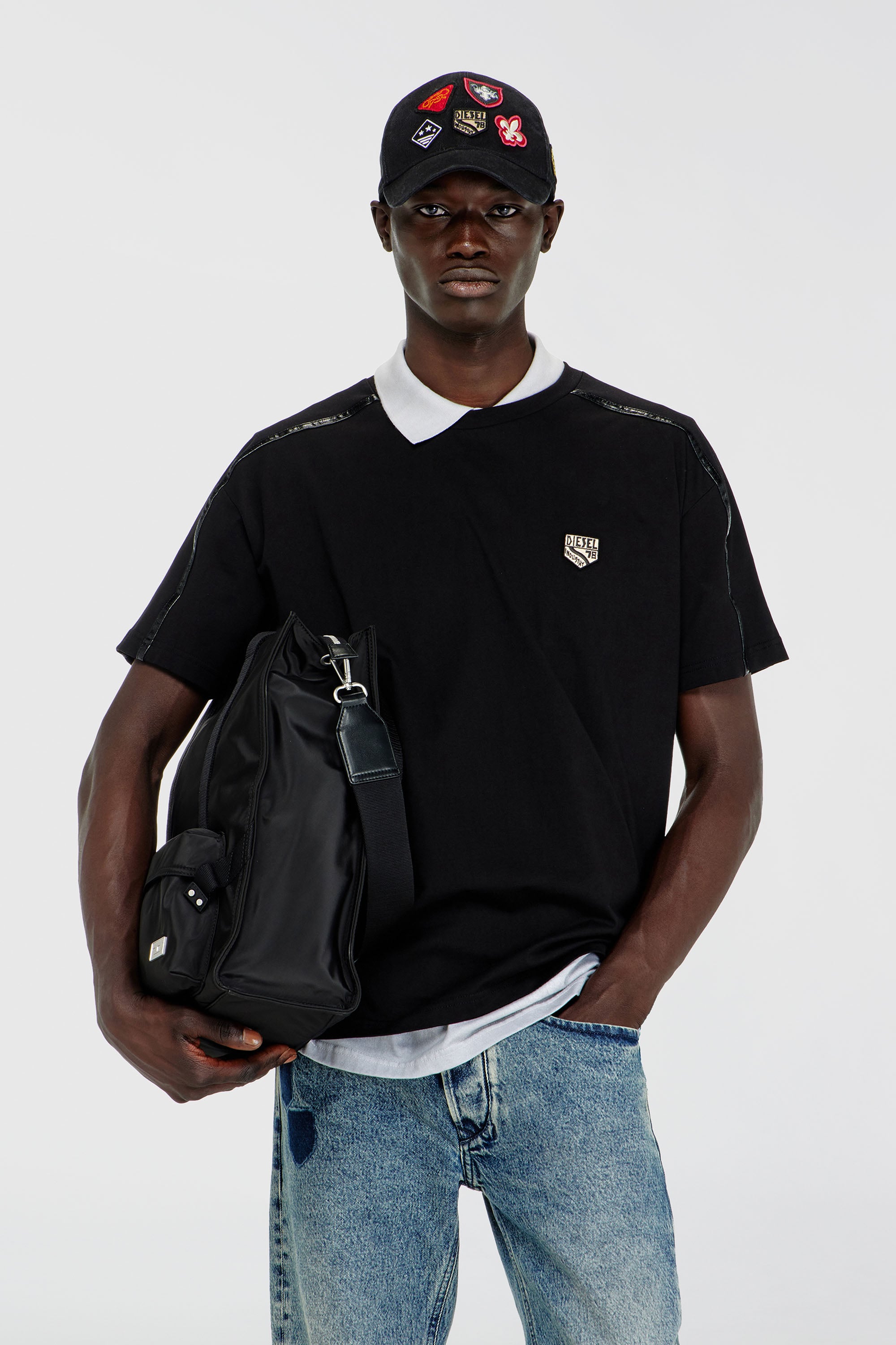Diesel - T-NORM-FL, Man's T-shirt with contrast trims and logo patch in Black - 3