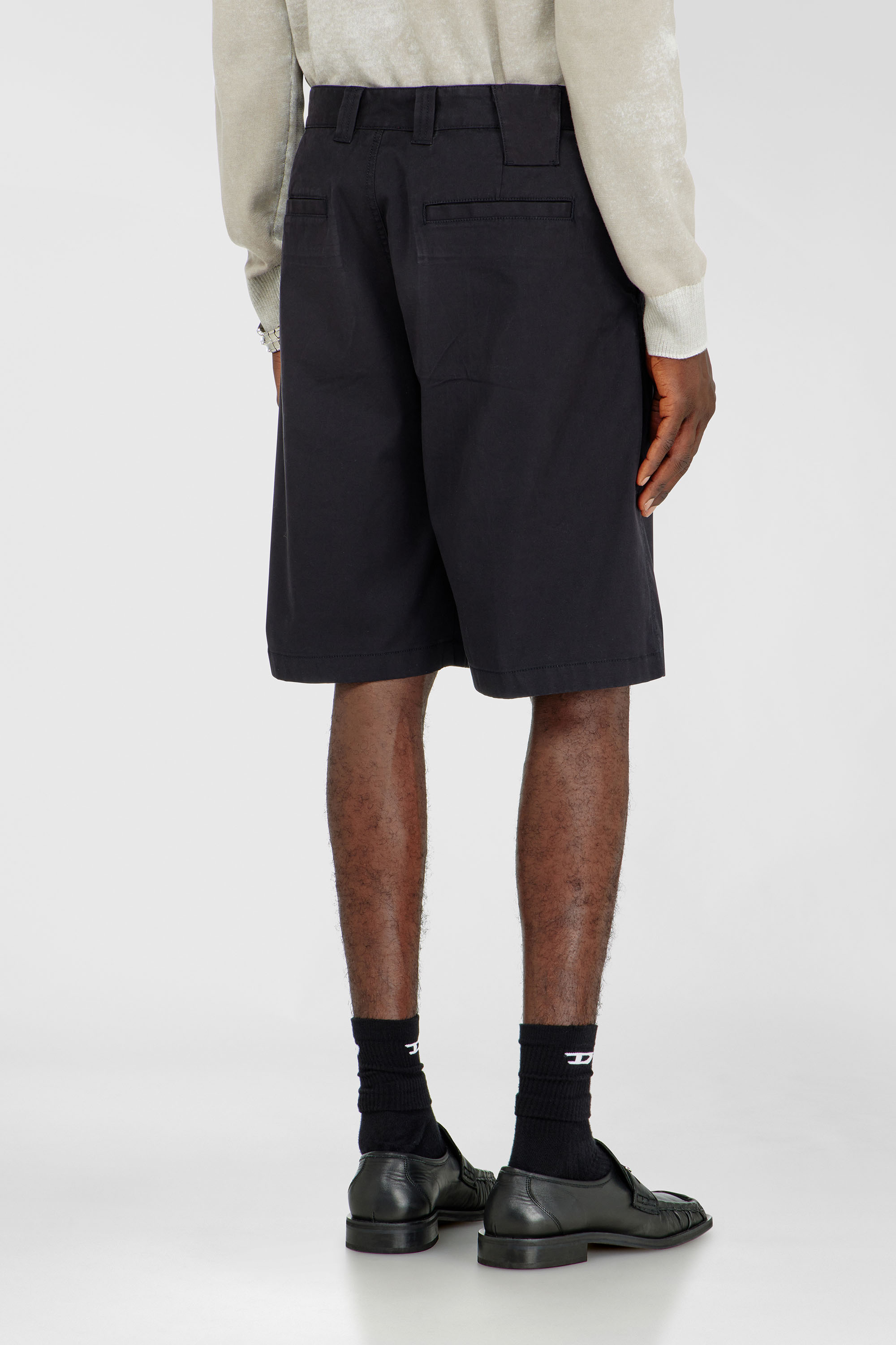 Men's Cotton shorts with stonewash treatment | Black | Diesel US