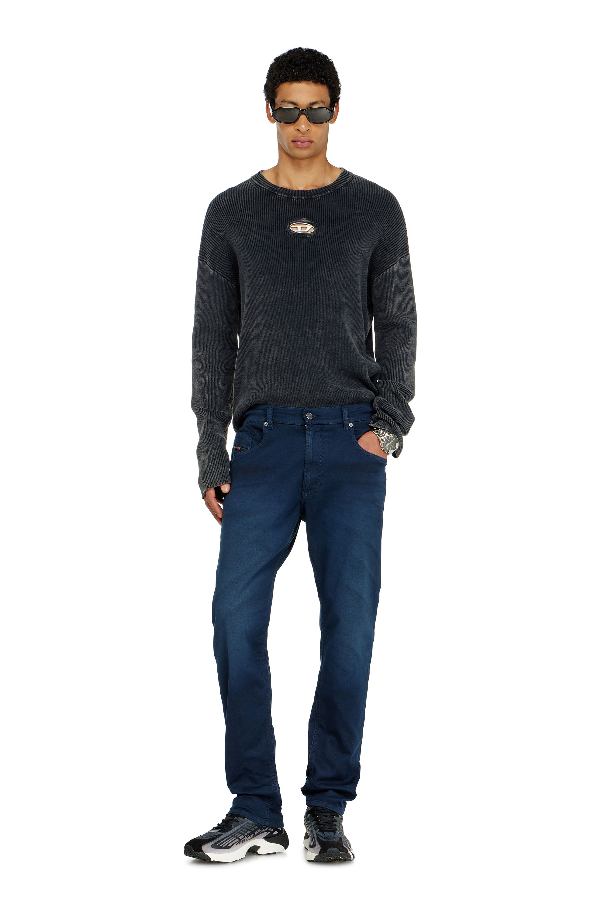 Diesel - Regular 2032 D-Krooley-BW Joggjeans&reg; 0670M Hombre, Azul Oscuro - 1