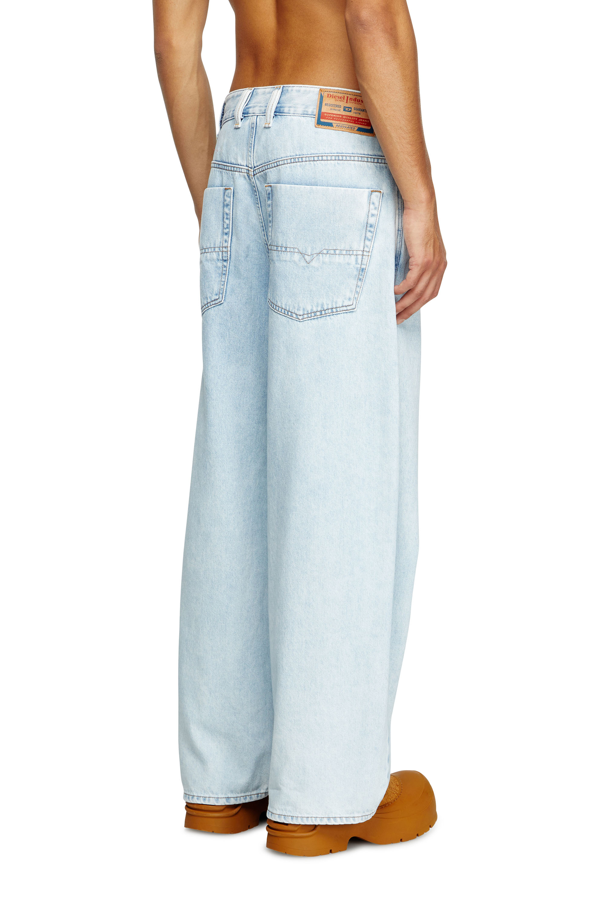 Diesel - Relaxed Jeans 1997 D-Enim 09M74 Mixte, Bleu Clair - Image 4