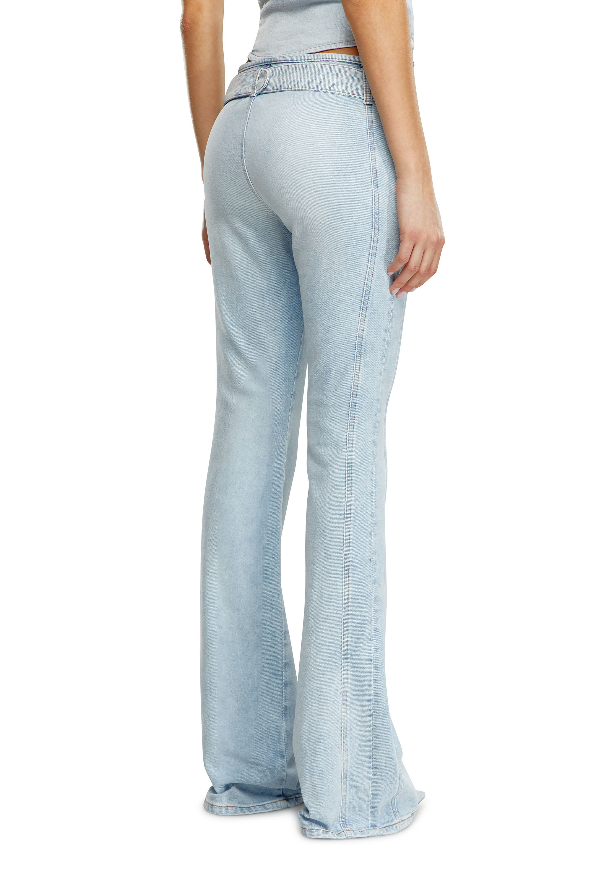 Diesel - Bootcut Jeans D-Ebbybelt 0JGAA Femme, Bleu Clair - Image 4