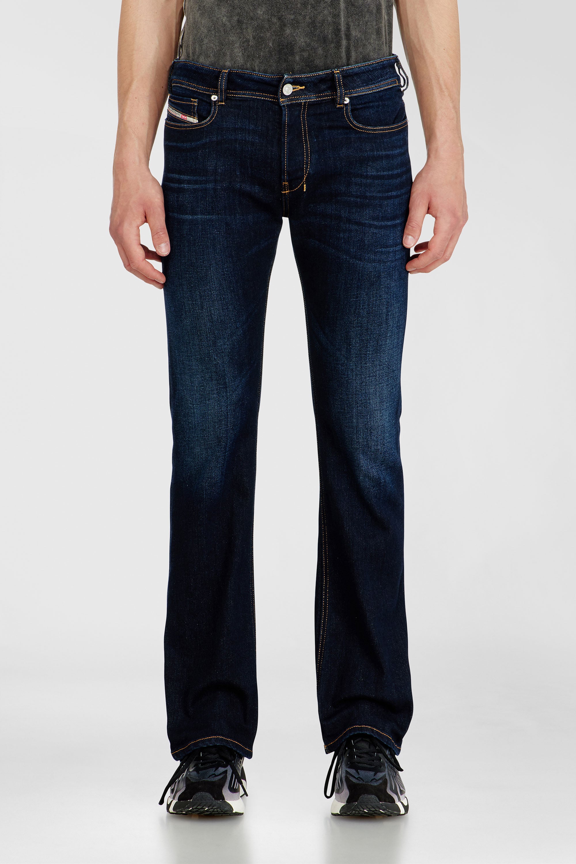 Diesel - Man's Bootcut Jeans 2007 Zatiny 09Q15, Dark Blue - 2