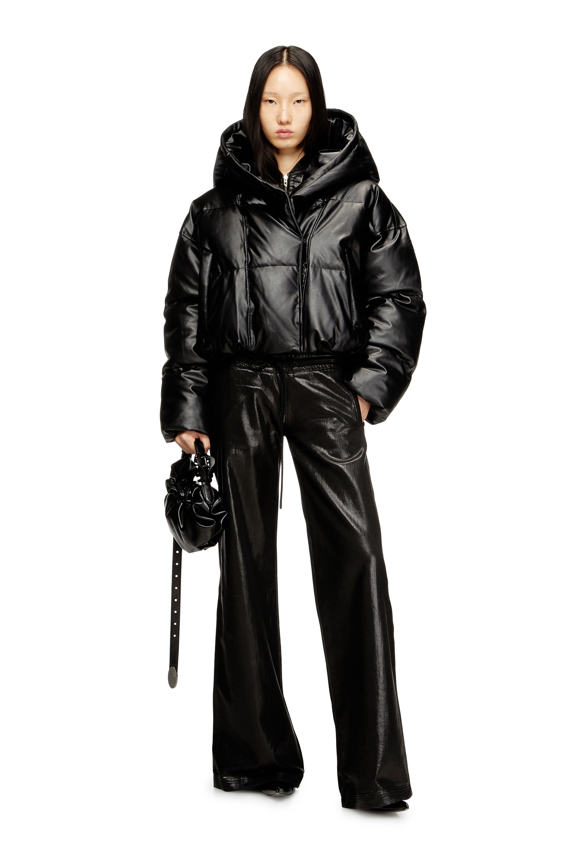 Diesel - GRAB-D HOBO S, Grab-D-Bolso hobo peque&ntilde;o fruncido en PU brillante Mujer in Negro - 2