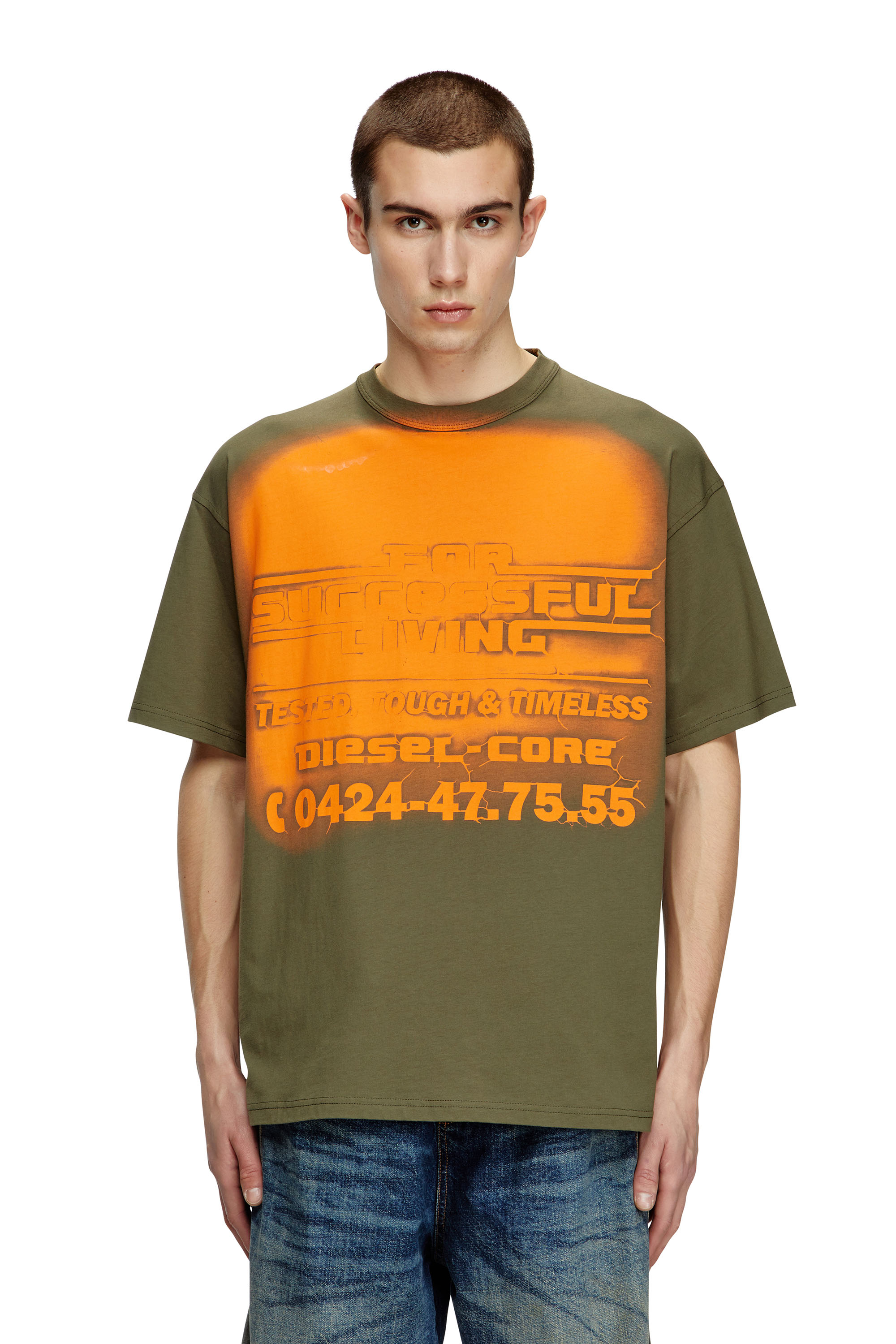 Diesel - T-BOXT-R15, T-shirt à motif graphique avec logo éclaté Homme in Vert - 1