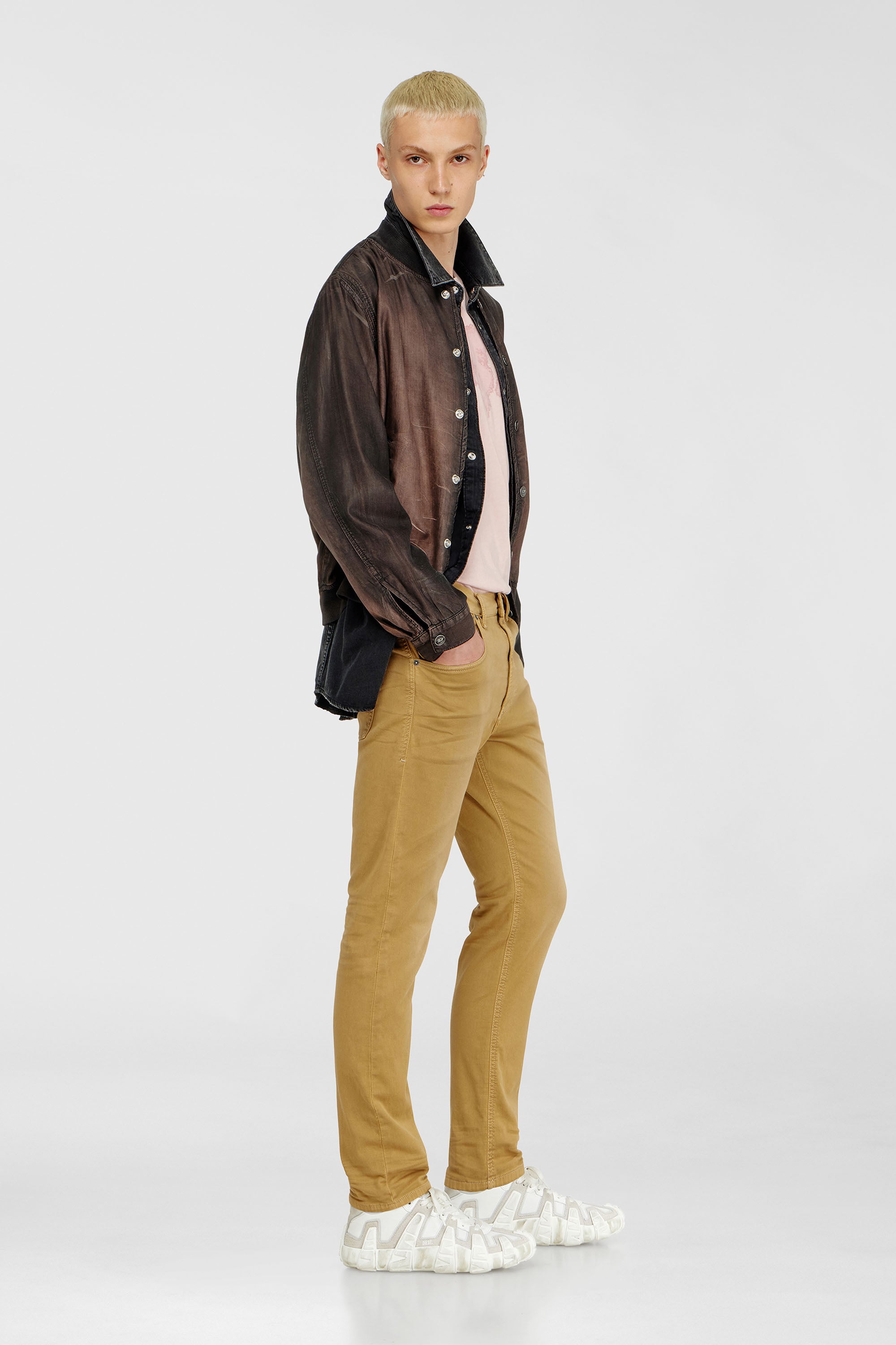 Diesel - Man's Regular 2032 D-Krooley-BW Joggjeans&reg; 0670M, Dark Beige - 2