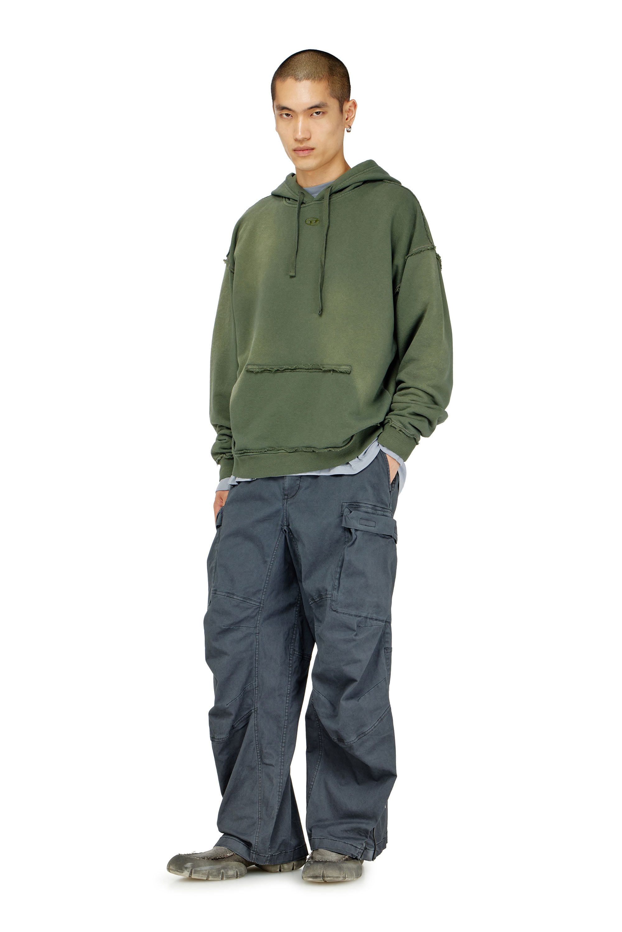 Diesel - S-POCK-HOOD, Sweat &agrave; capuche en coton d&eacute;lav&eacute; avec d&eacute;tails effiloch&eacute;s Homme in ToBeDefined - 2