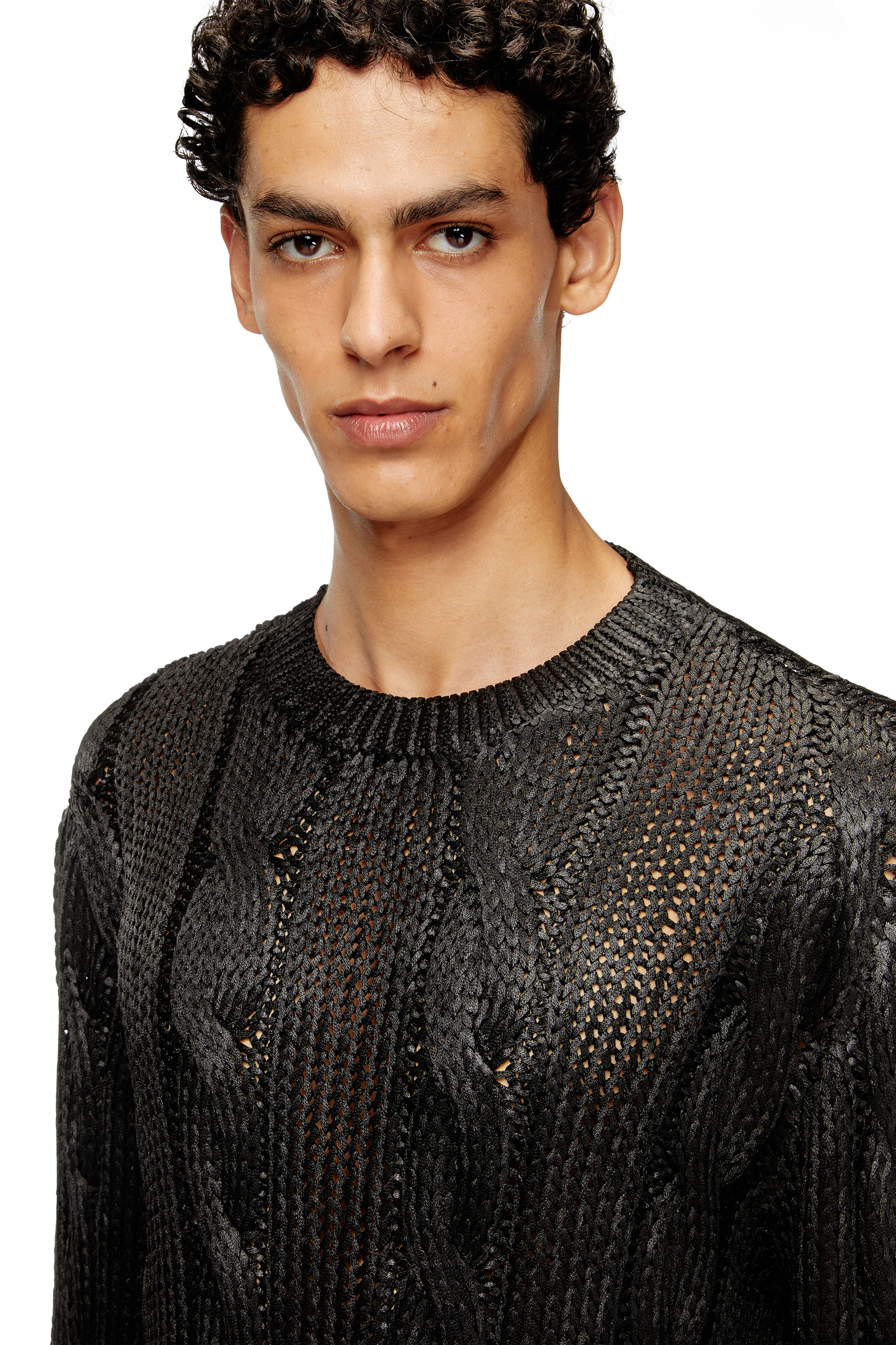 Diesel - K-MICHIU, Pull torsadé avec effet brillant Homme in Noir - 4