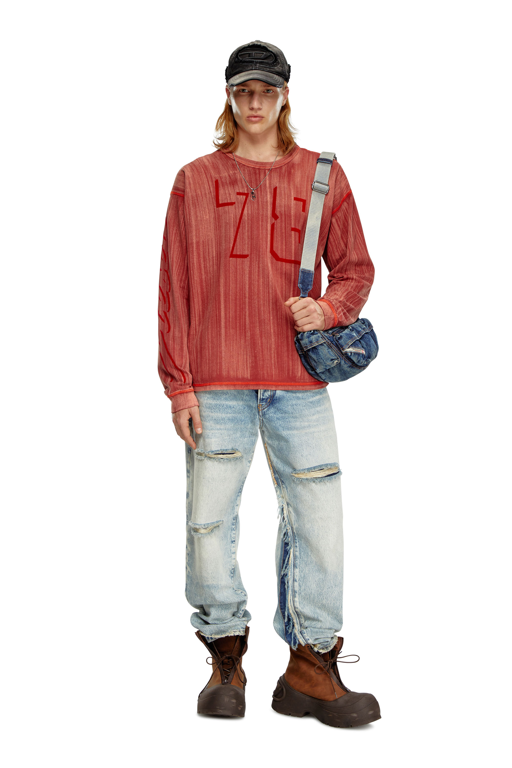 Diesel - T-BOXT-LS-Q2, Male's Long-sleeve T-shirt with brushstroke fading in Red - 2