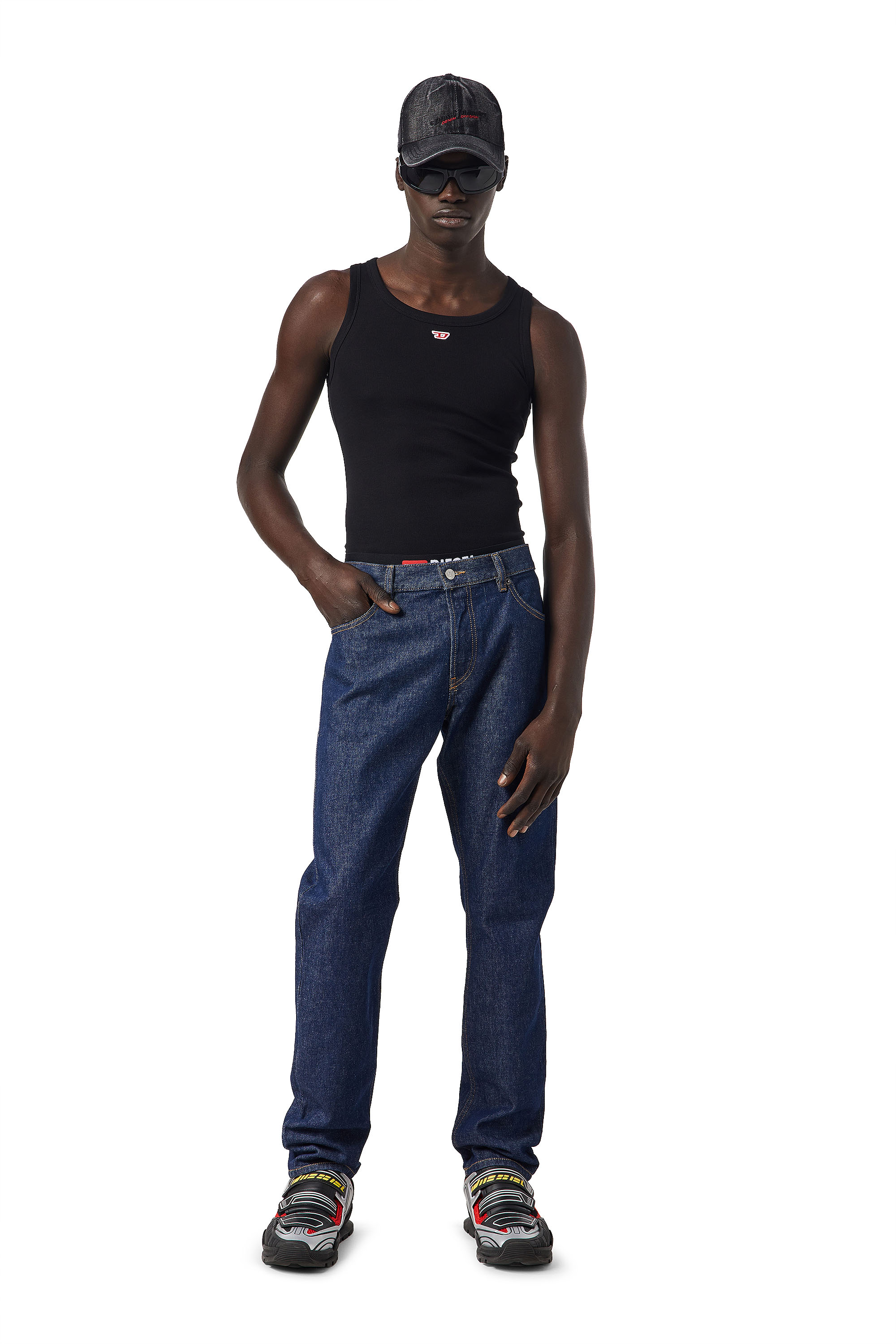 Diesel - Straight Jeans 1995 D-Sark Z9B85, Man's Straight Jeans - 1995 in Dark Blue - 1