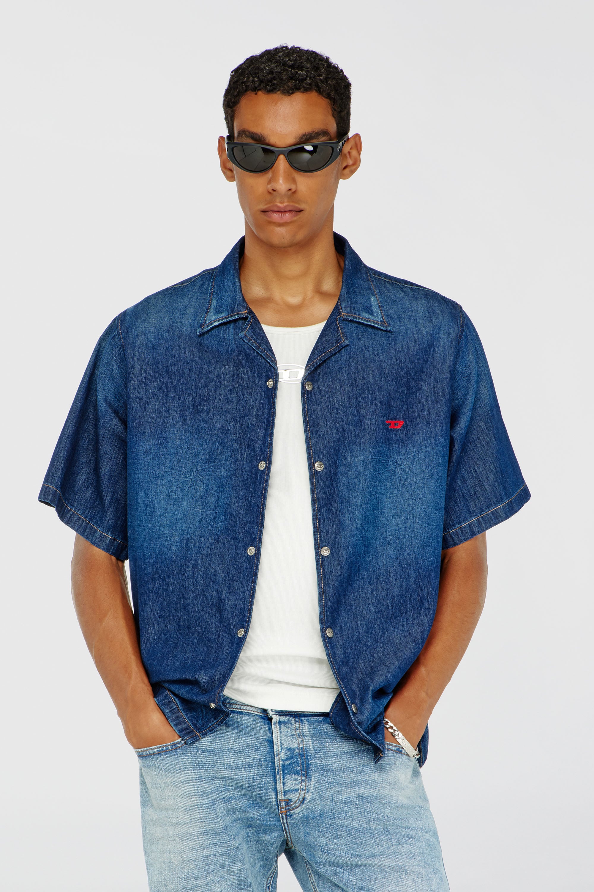 Diesel - D-NABIL-D, Camisa vaquera de manga corta Hombre in Azul marino - 1