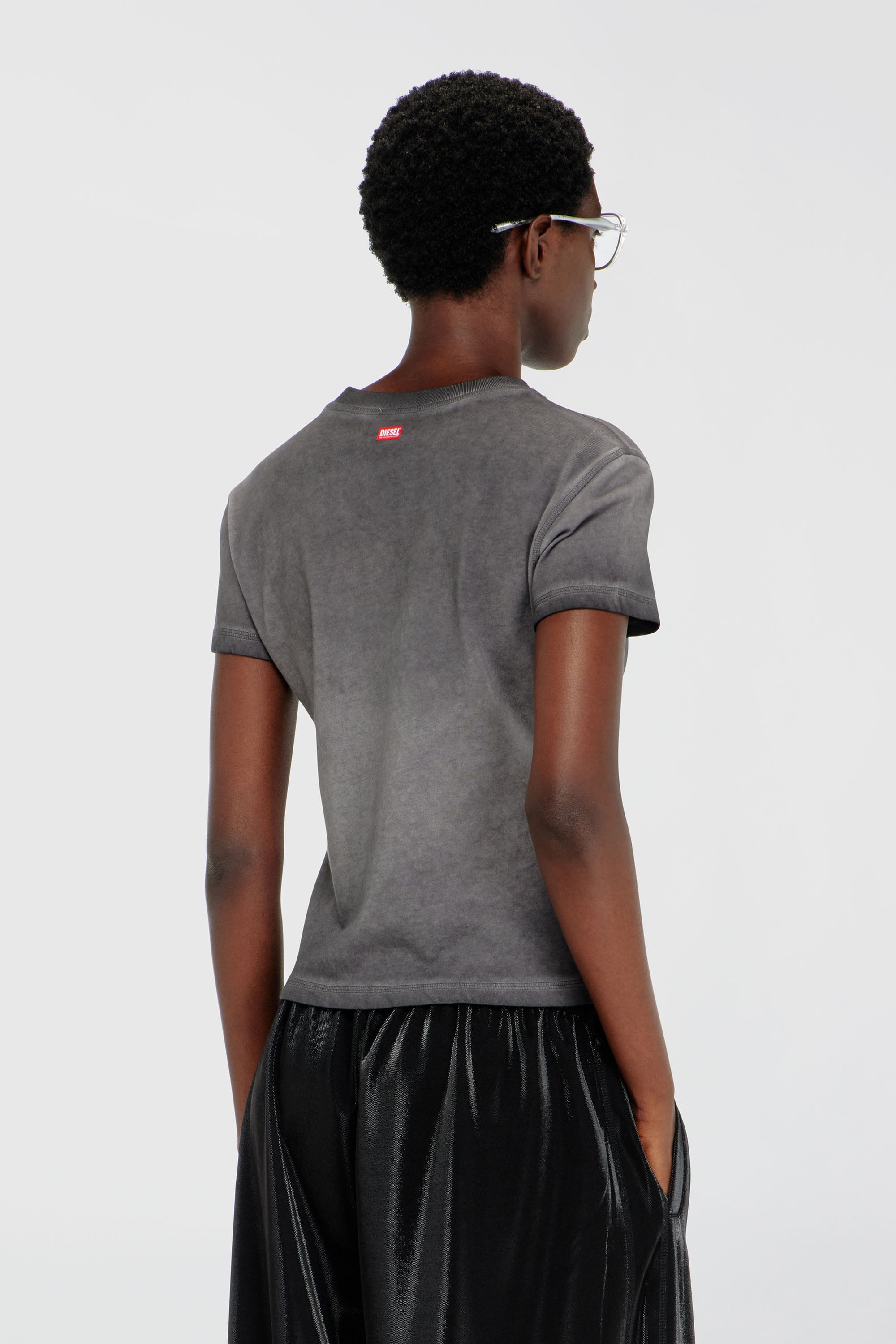 Diesel - T-ILA-AA7, T-shirt slim avec d&eacute;vor&eacute; Phoenix Femme in Gris - 4