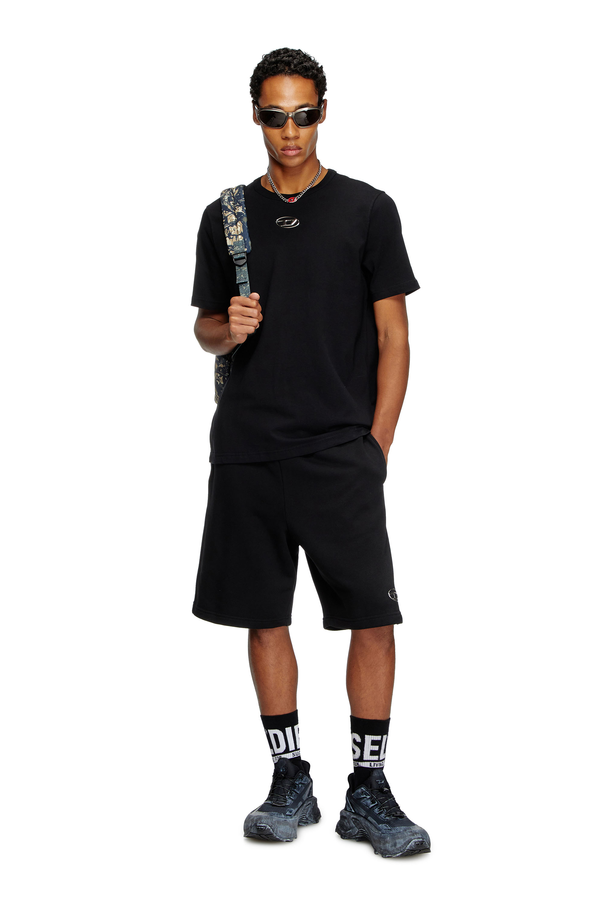 P-MARSHY-OD, Negro Diesel - P-MARSHY-OD, Pantalones cortos deportivos con logotipo Oval D plateado Hombre in Negro - 1
