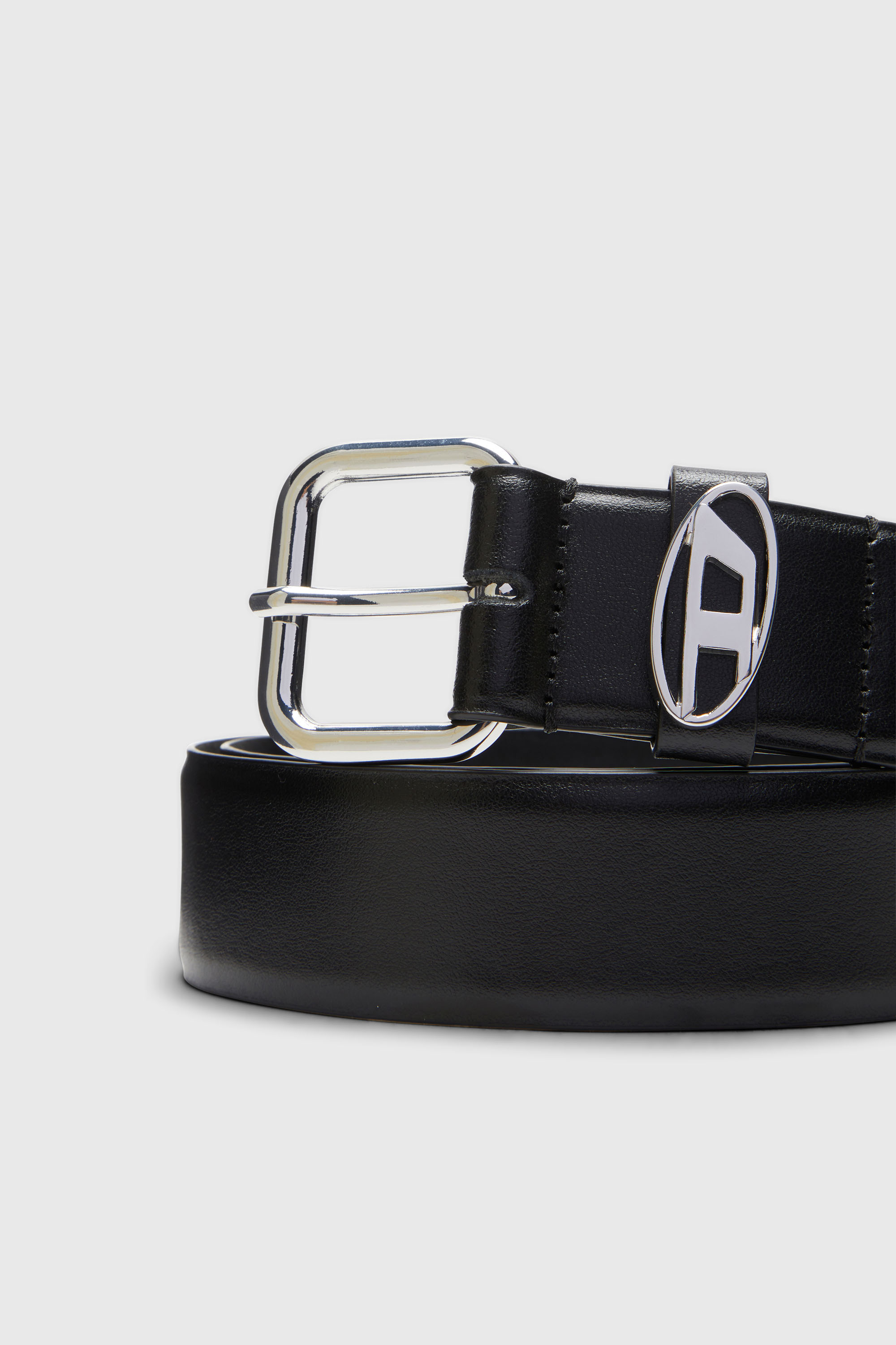 Diesel - B-1DR OVAL D LOOP, Cintur&oacute;n 3.9 cm de cuero adornado con una placa con el logotipo Unisex in Negro - 3