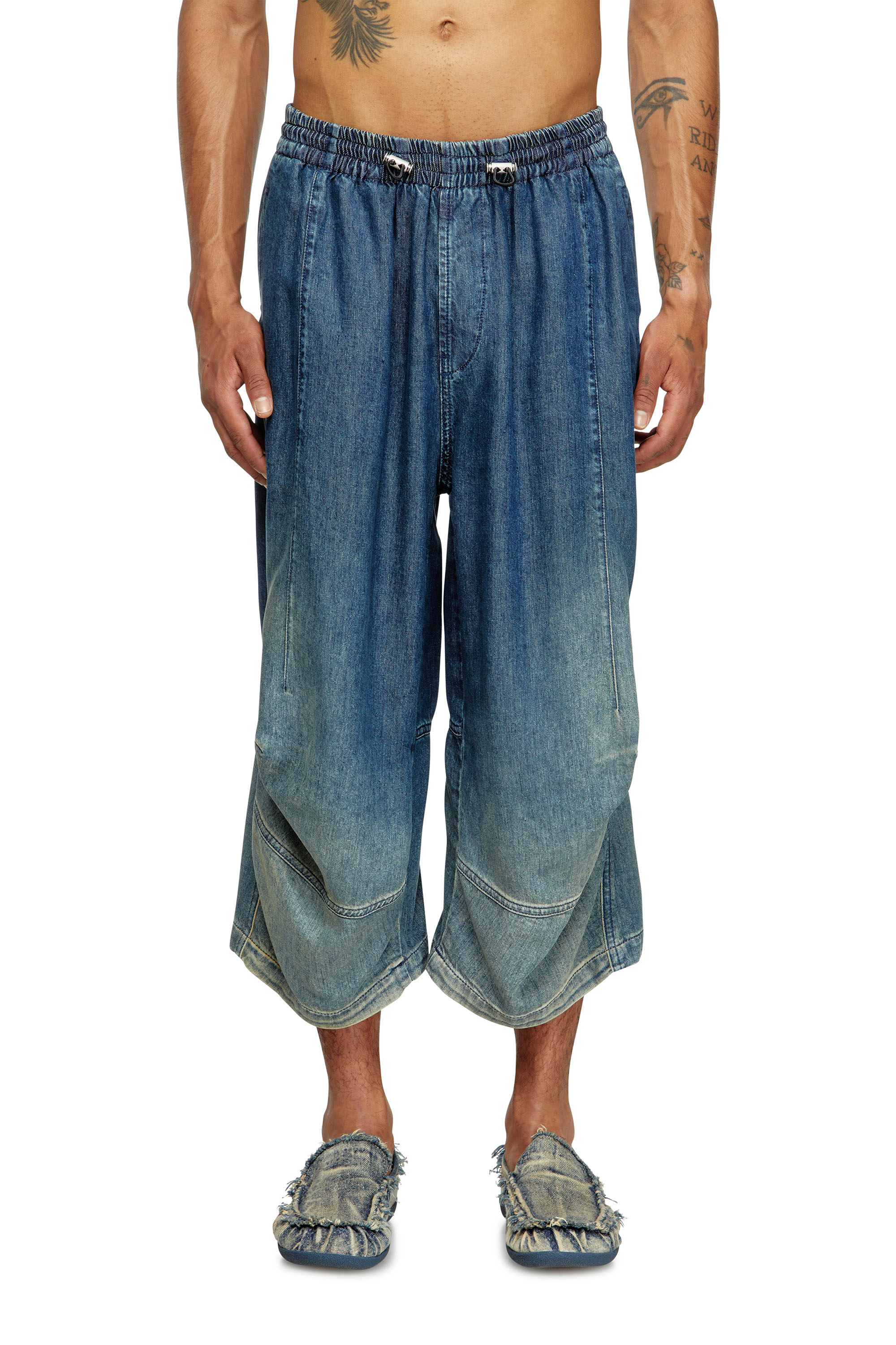 Diesel - D-PARI-SHORT-S, Unisex's Ergonomic shorts in shaded denim in Medium blue - 2