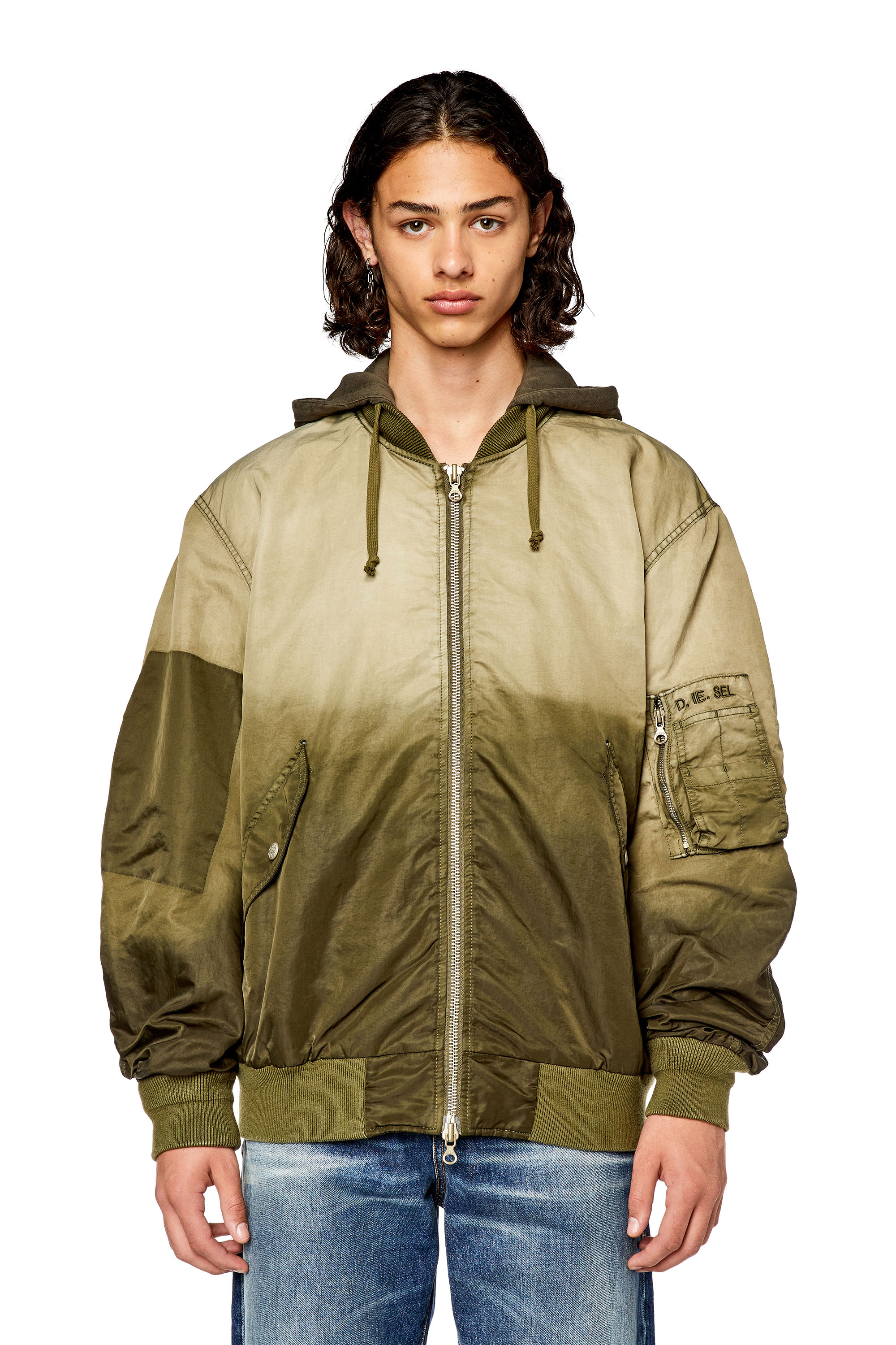 Diesel - J-COMMON, Chaqueta bomber con capucha de sat&eacute;n de nailon tratado Hombre in Marr&oacute;n - 5