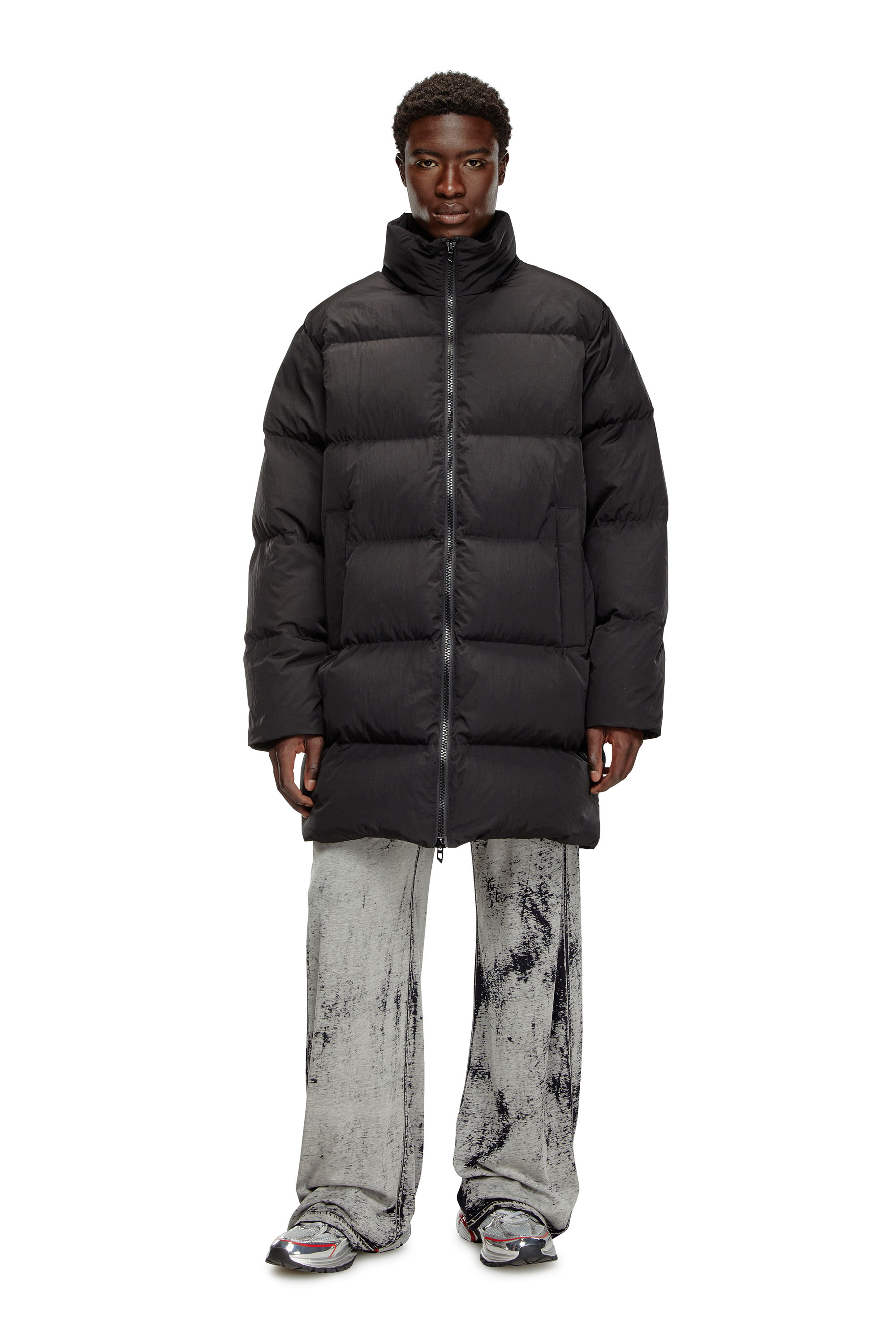 Men's Longline down jacket in crinkled nylon | Black | Diesel HK