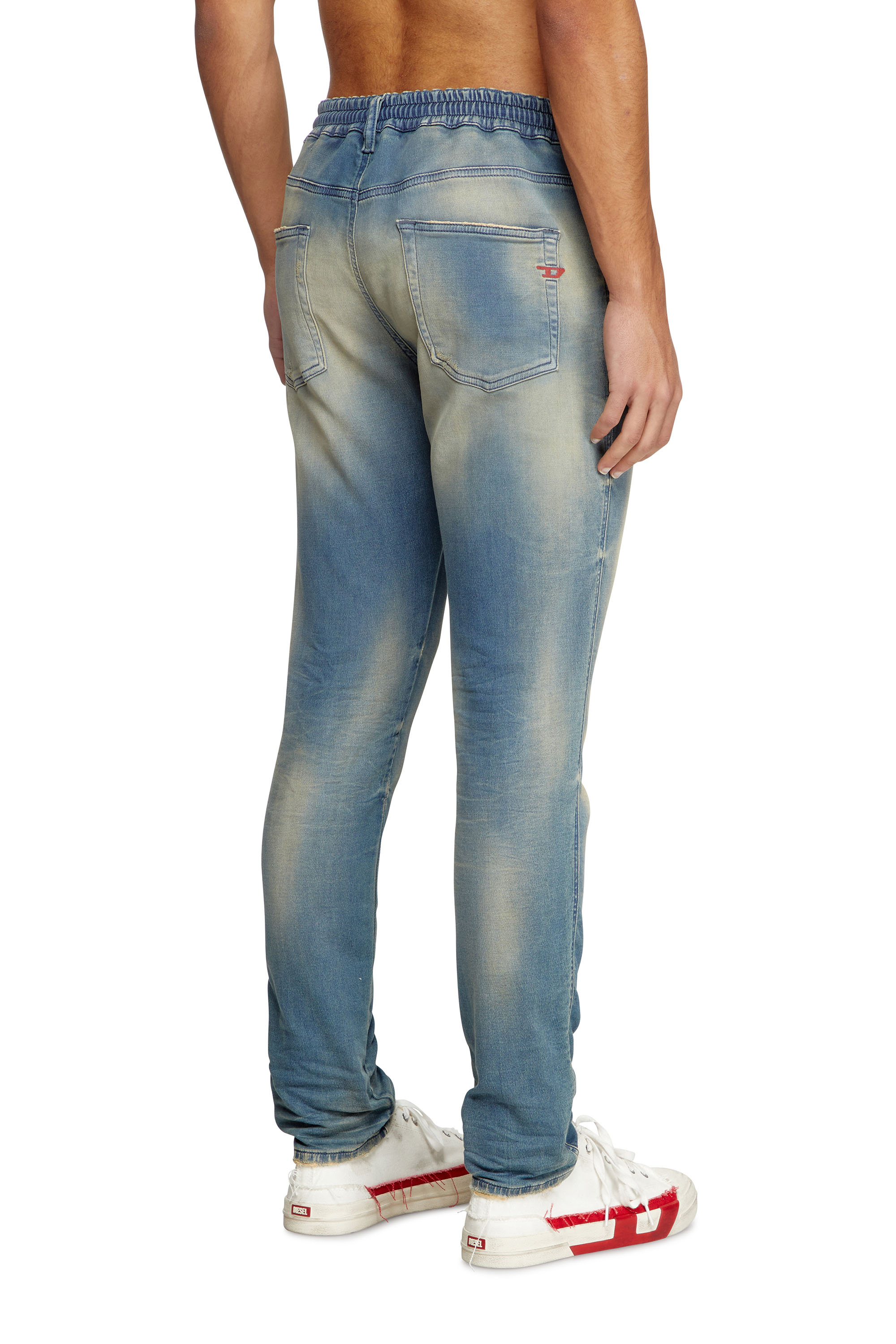 Diesel - Slim 2062 D-Strukt Joggjeans® 068PP Homme, Bleu moyen - Image 4