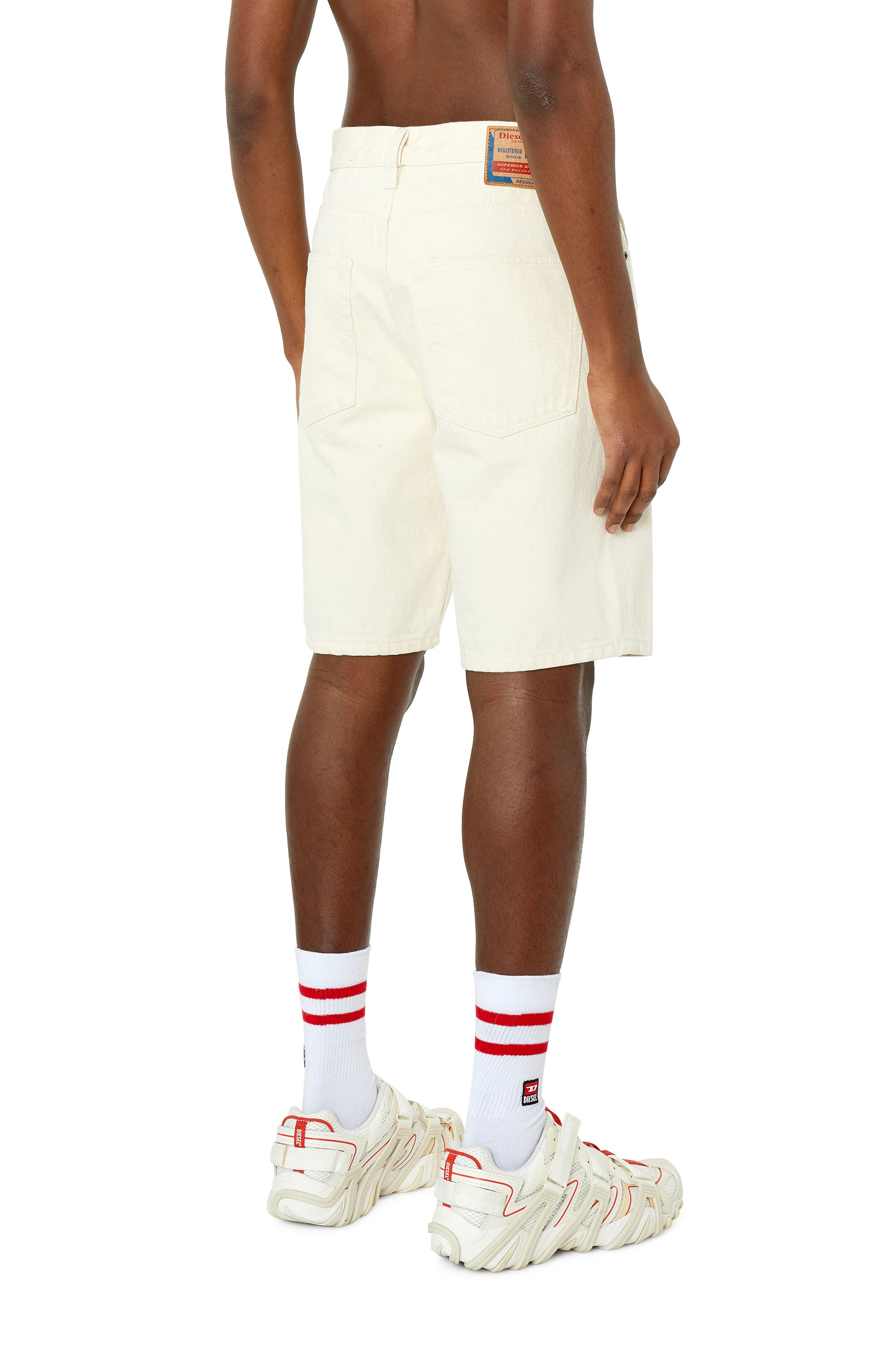 REGULAR-SHORT, 