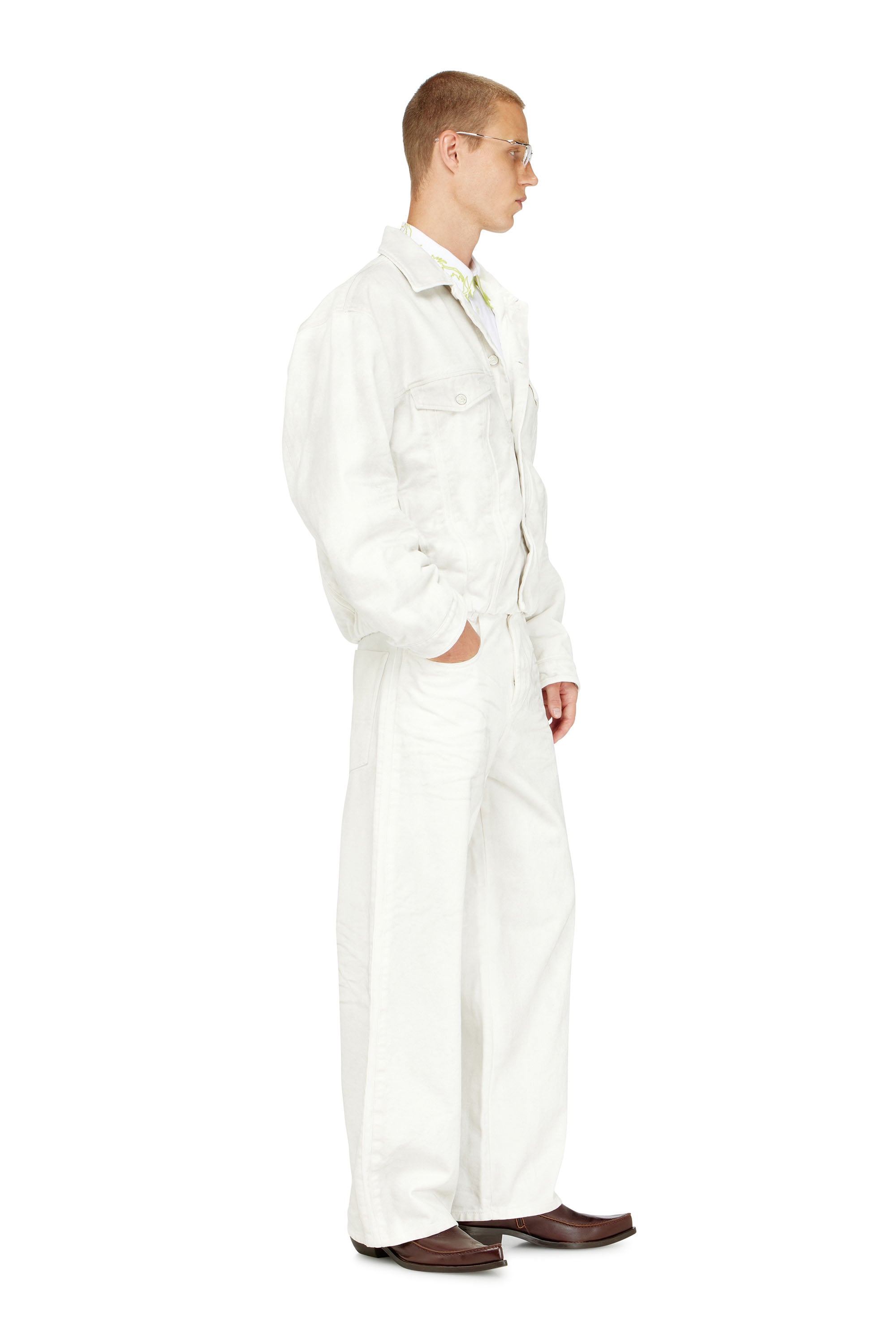 Diesel - Relaxed Jeans 1982 D-Hakou 007GG Mixte, Blanc - Image 2