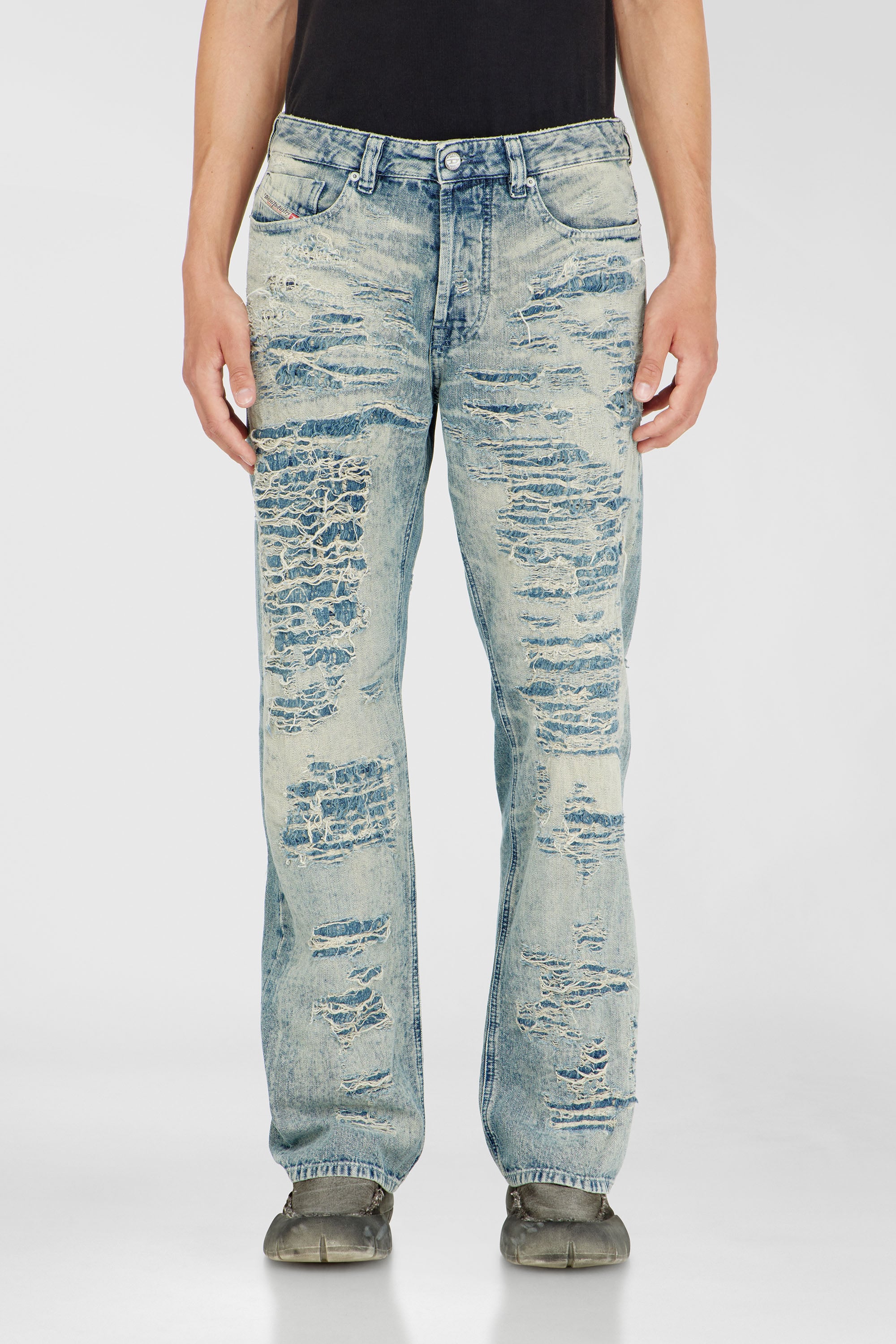 Diesel - Male's Relaxed Jeans 1980 D-Eeper 068YM, Medium Blue - 4