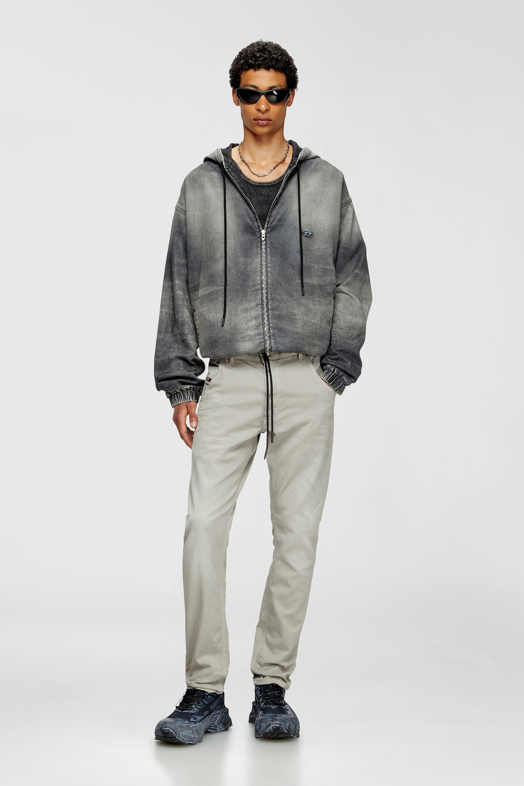 Diesel - Man's Regular 2032 D-Krooley Joggjeans&reg; 0670M, Light Grey - 1