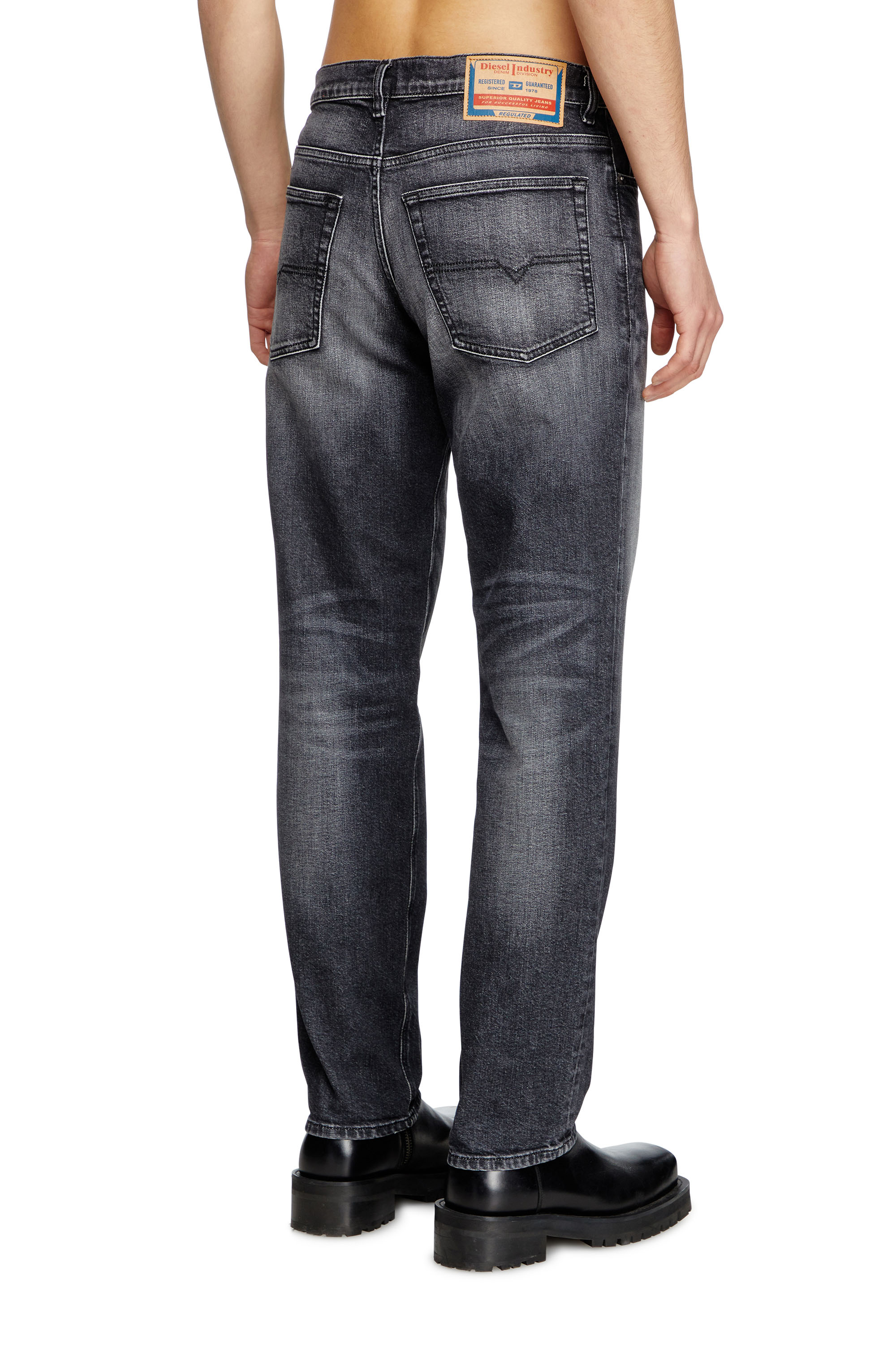 Regular Jeans 2023 D-Finitive 09L52, Negro/Gris oscuro Diesel - Regular Jeans 2023 D-Finitive 09L52 Hombre, Negro/Gris oscuro - 4
