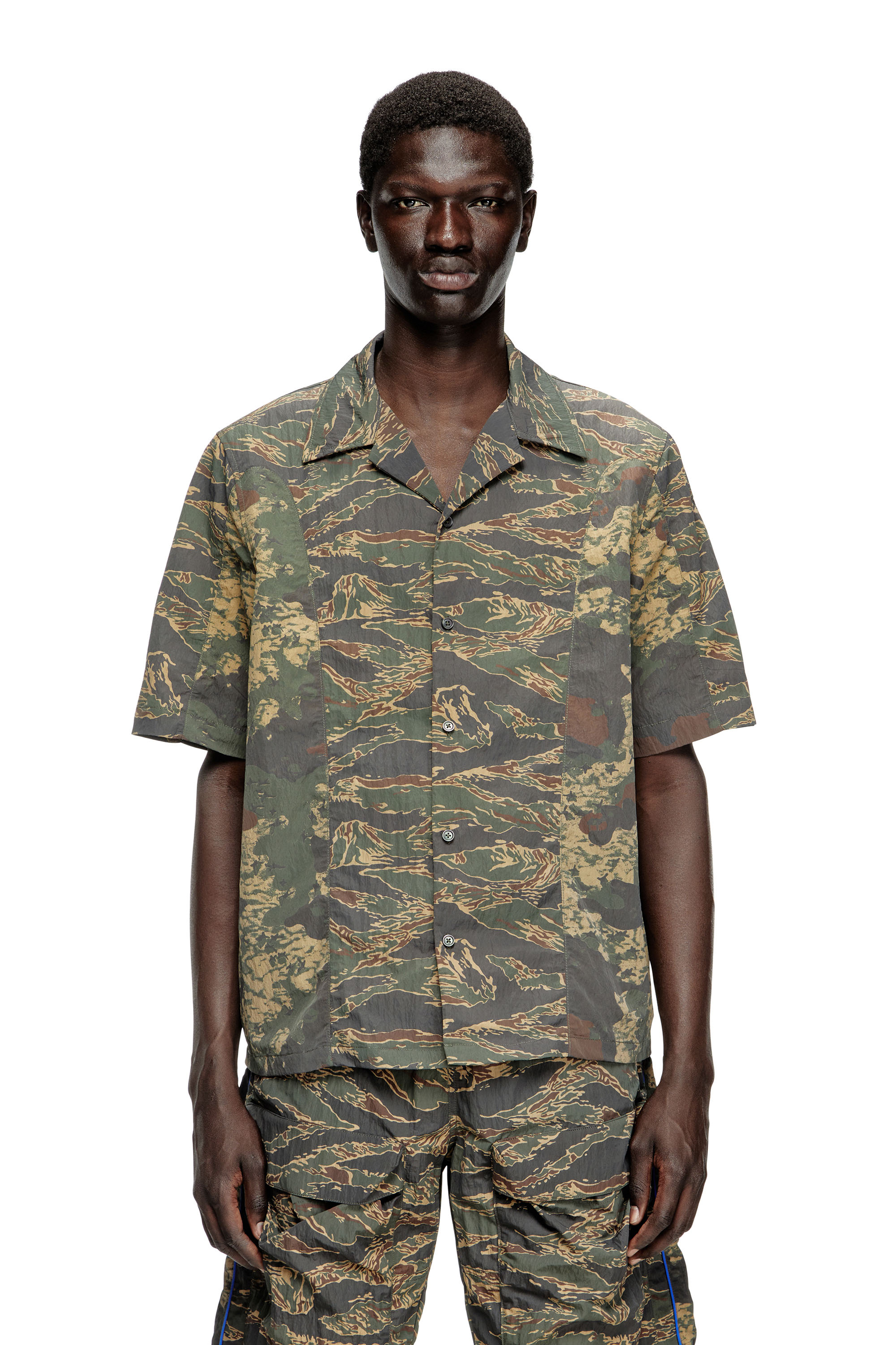 Diesel - S-BRACK-EPBW, Male's Shirt with mixed camo prints in Military Green - 3