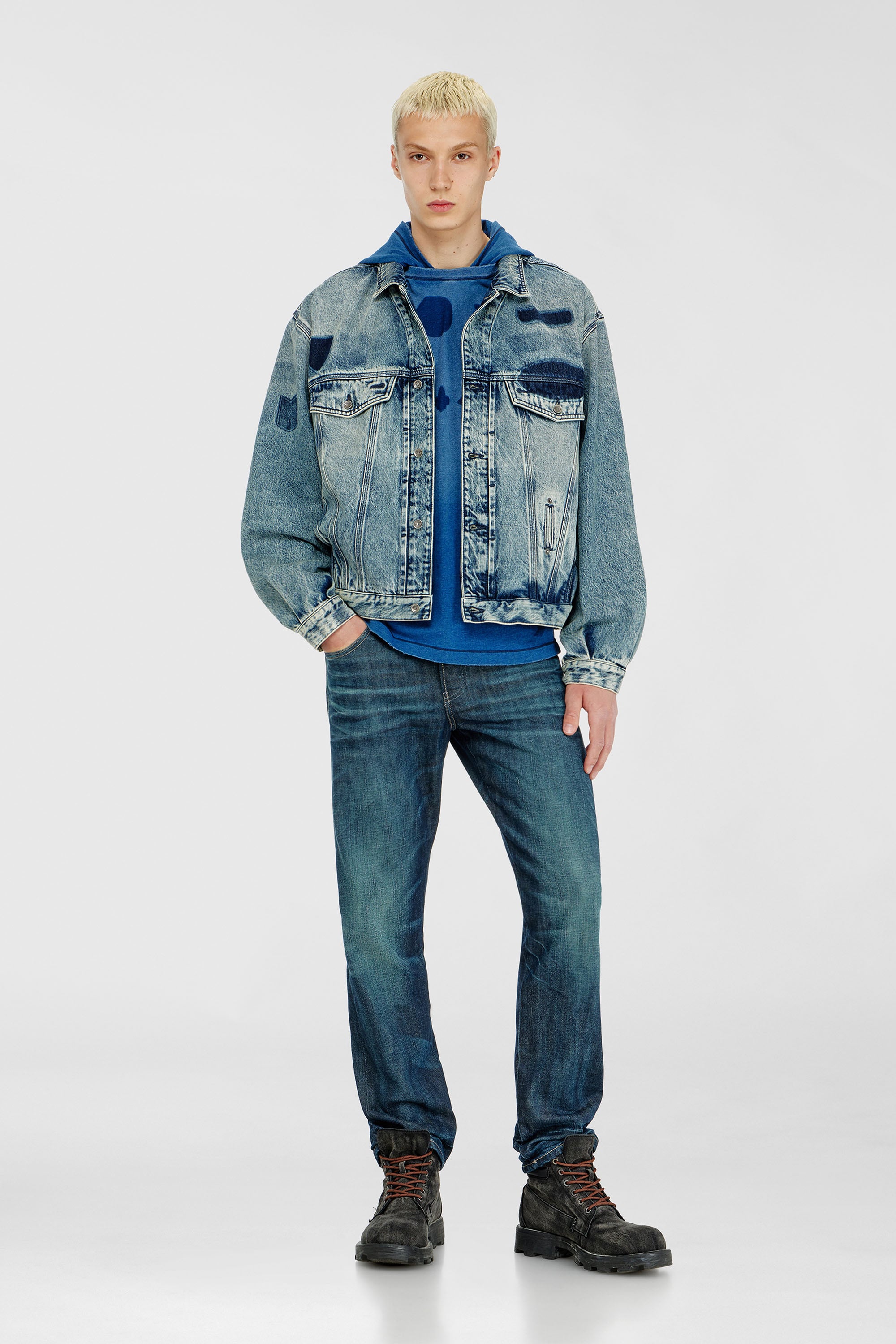 Diesel - D-DENVER-S2, Unisex's Trucker jacket with patch effects in Medium Blue - 1