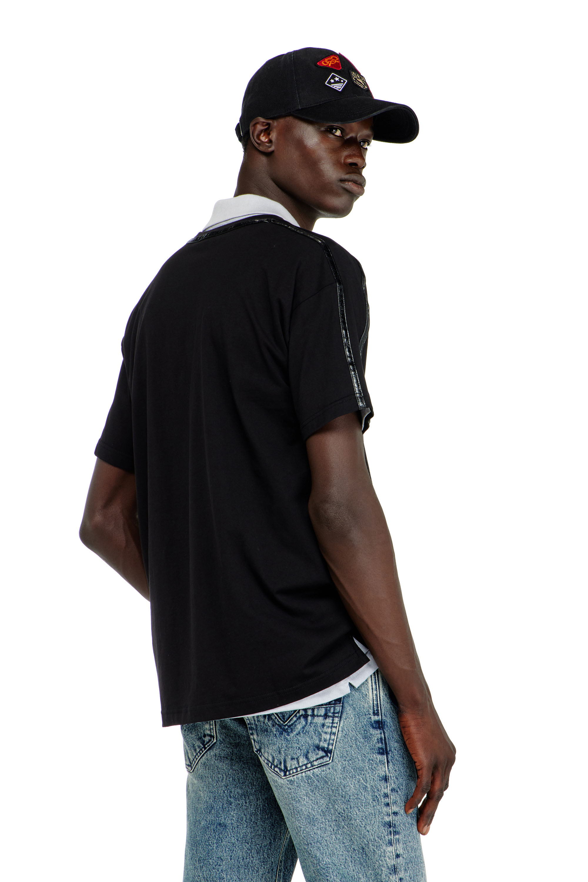 Diesel - T-NORM-FL, T-shirt avec finitions contrastantes et patch logo Homme in Noir - 4
