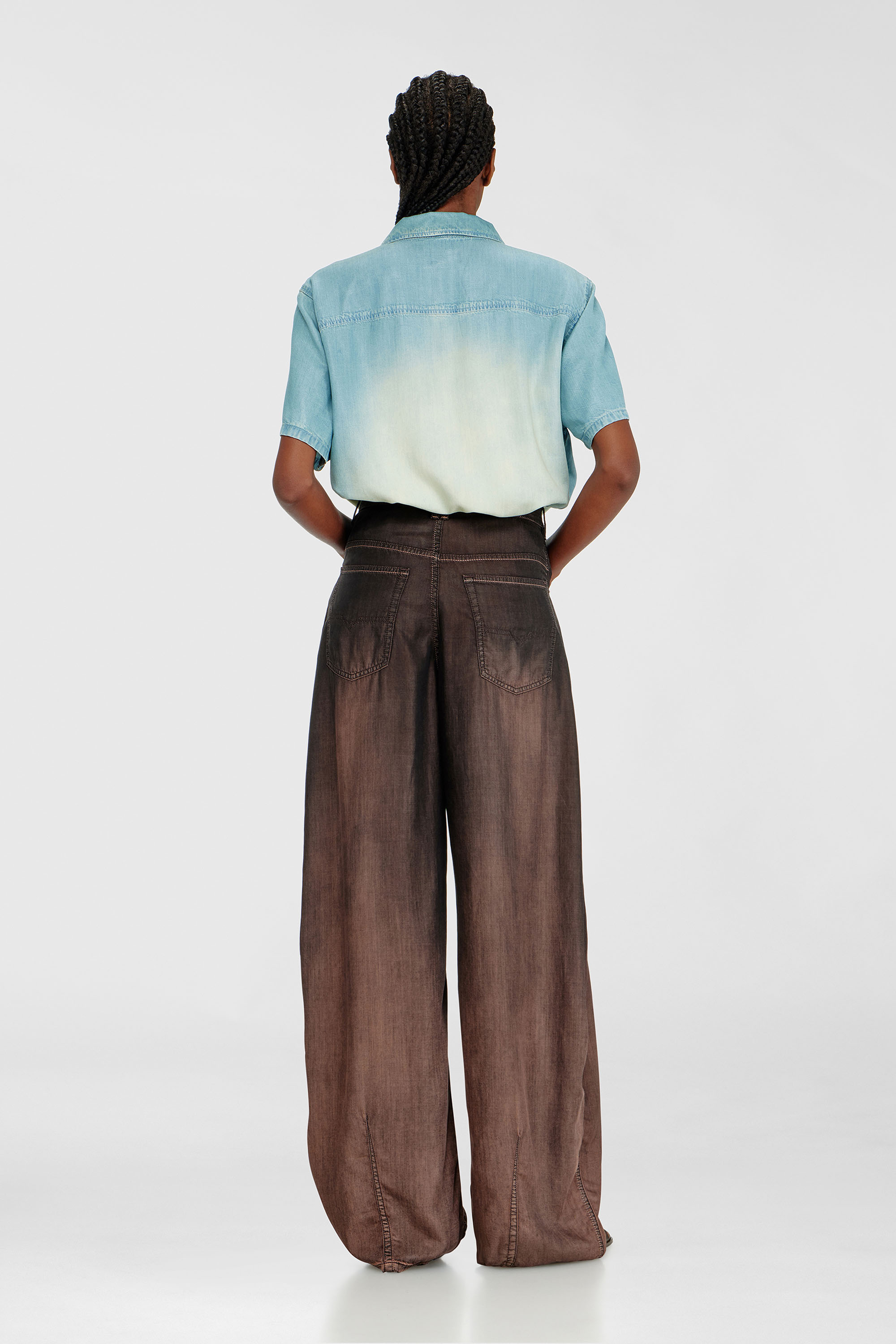 Diesel - Female's Relaxed Jeans 1987 D-Khelz 068YF, Brown - 3