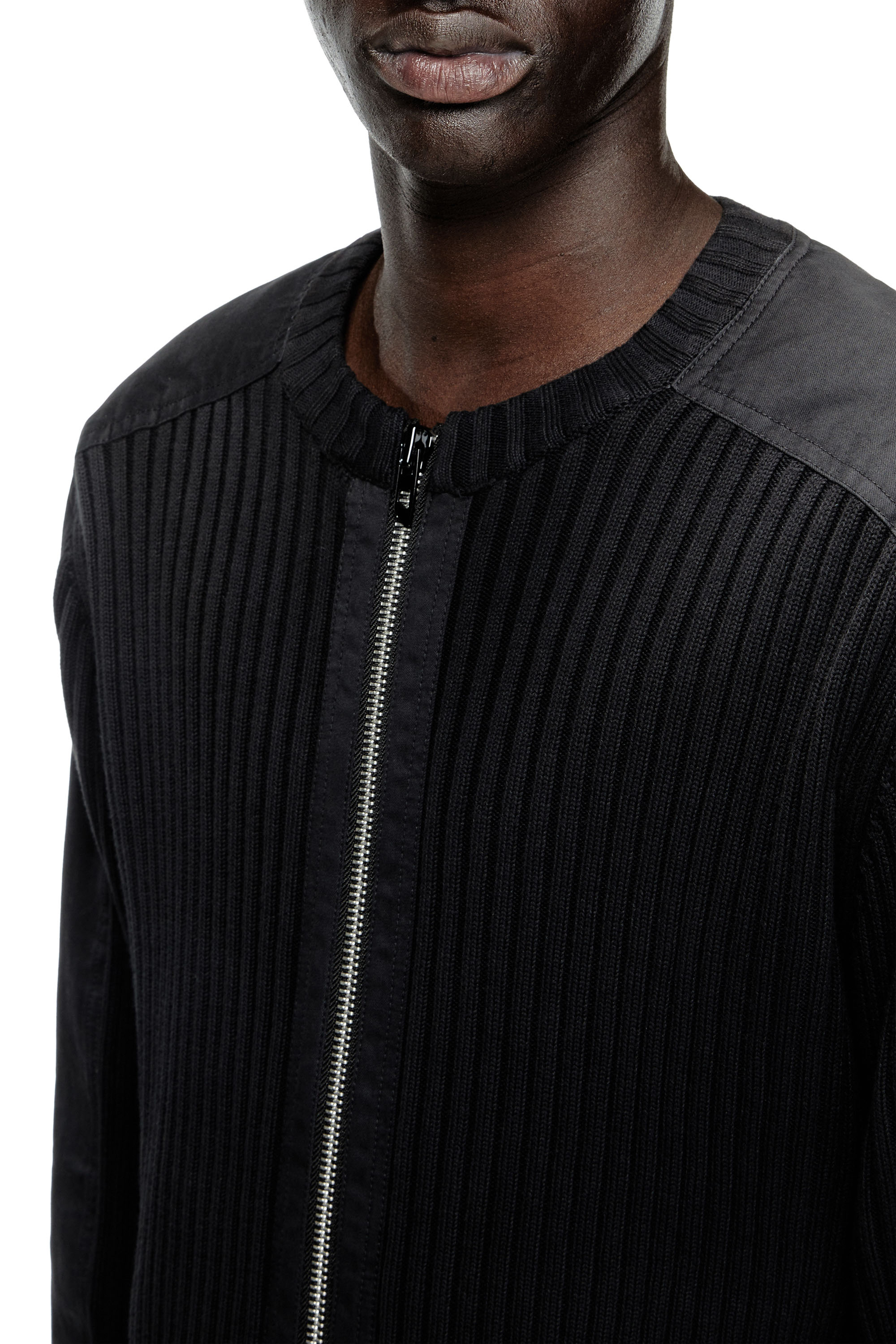 Diesel - K-MATTY, Cardigan zippé avec empiècements utilitaires Homme in Noir - 5