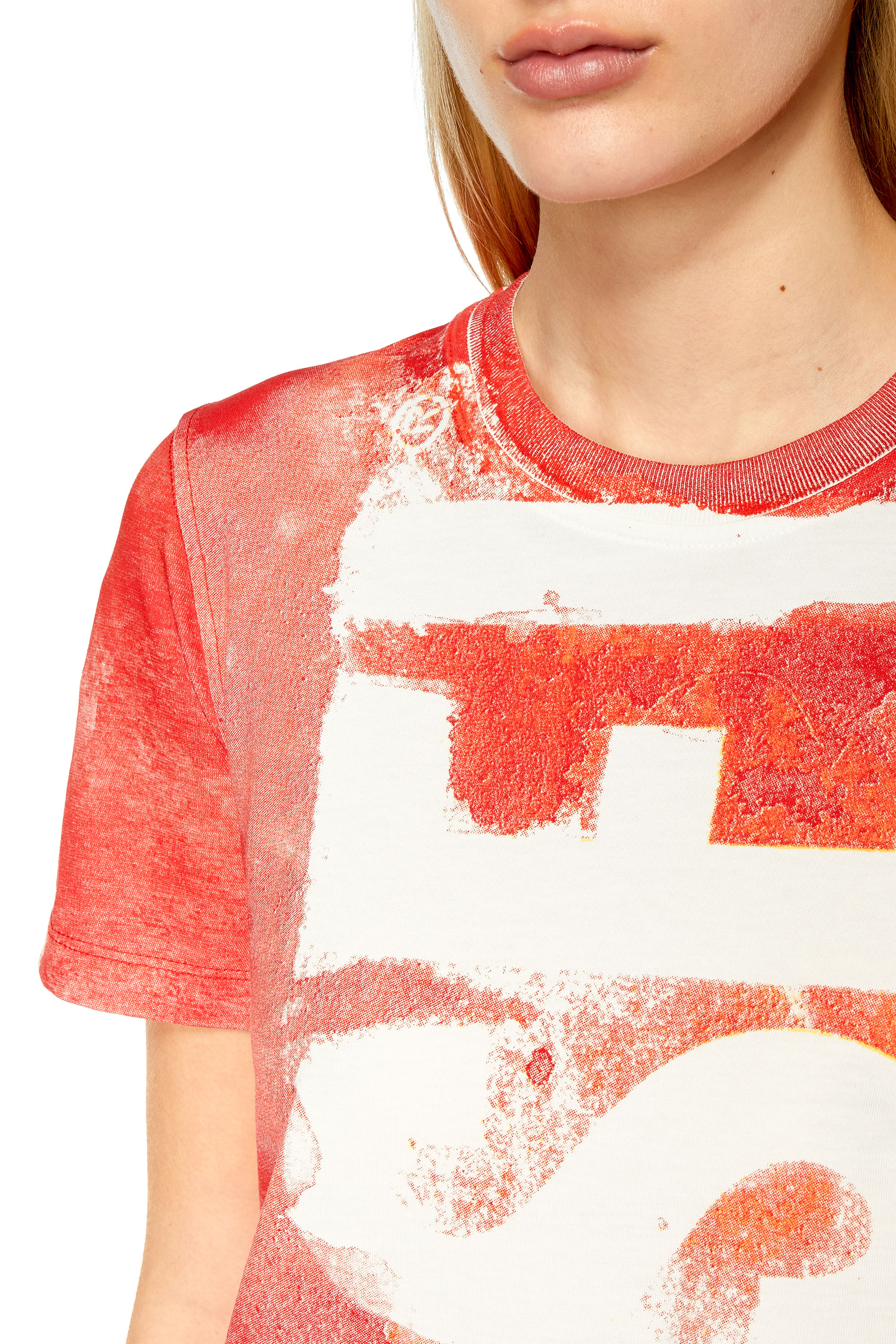 Diesel - T-REG-G1, Woman's T-shirt with bleeding-effect logo in Red - 4