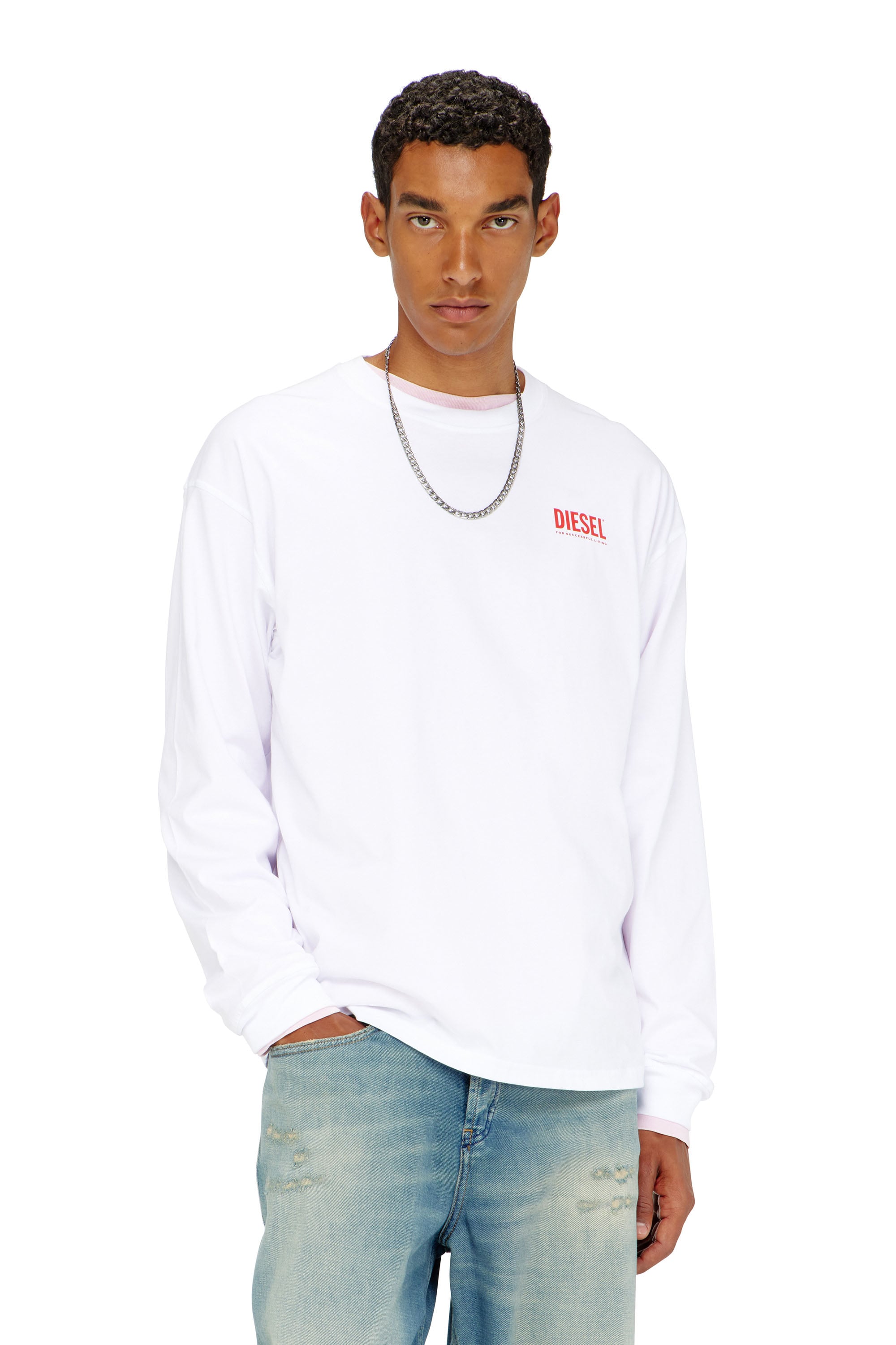 Diesel - T-BOXT-LS-BISK, T-shirt &agrave; manches longues d&eacute;contract&eacute;e avec logo Biscotto Homme in Blanc - 3
