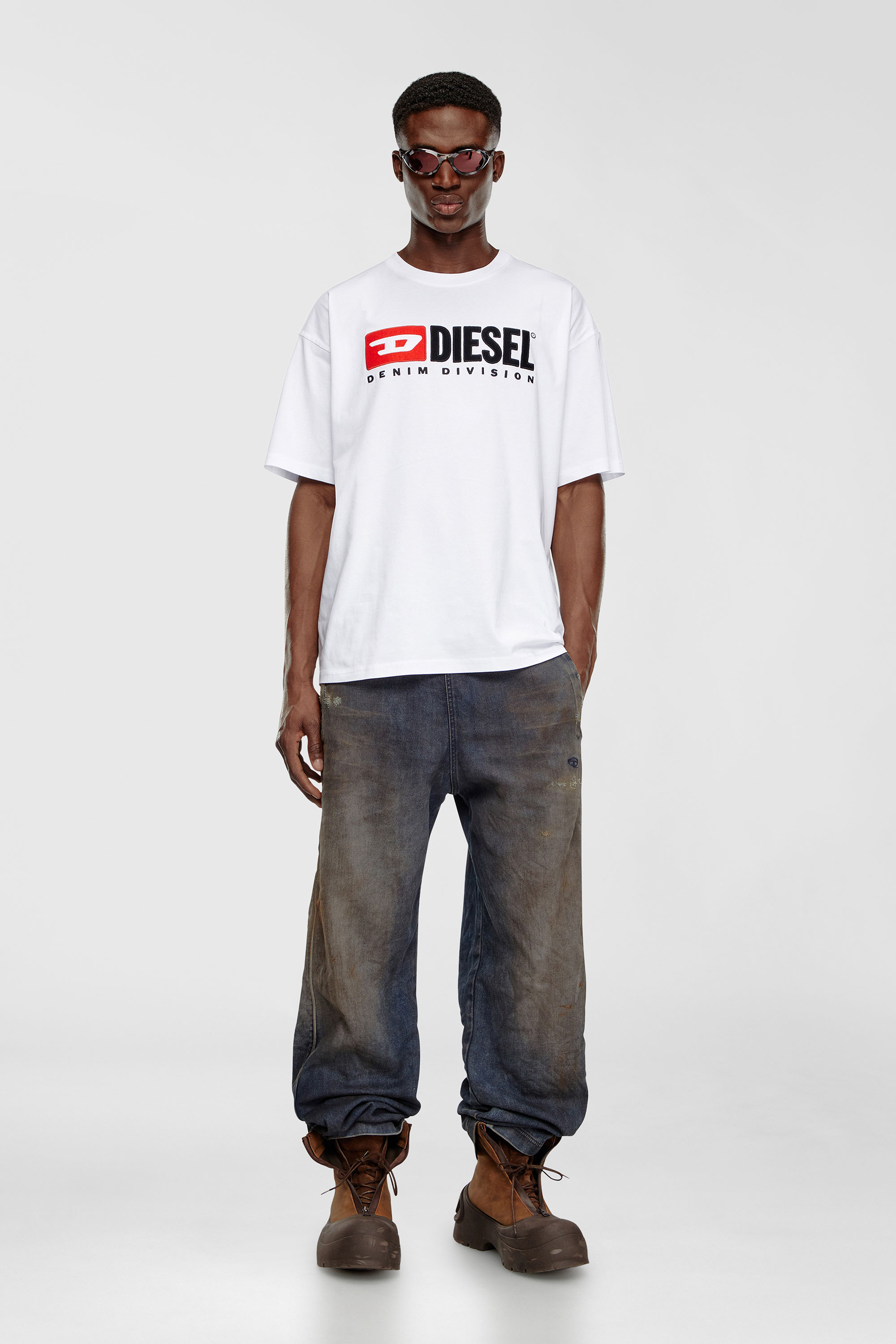 Camiseta con parche con el logotipo Diesel