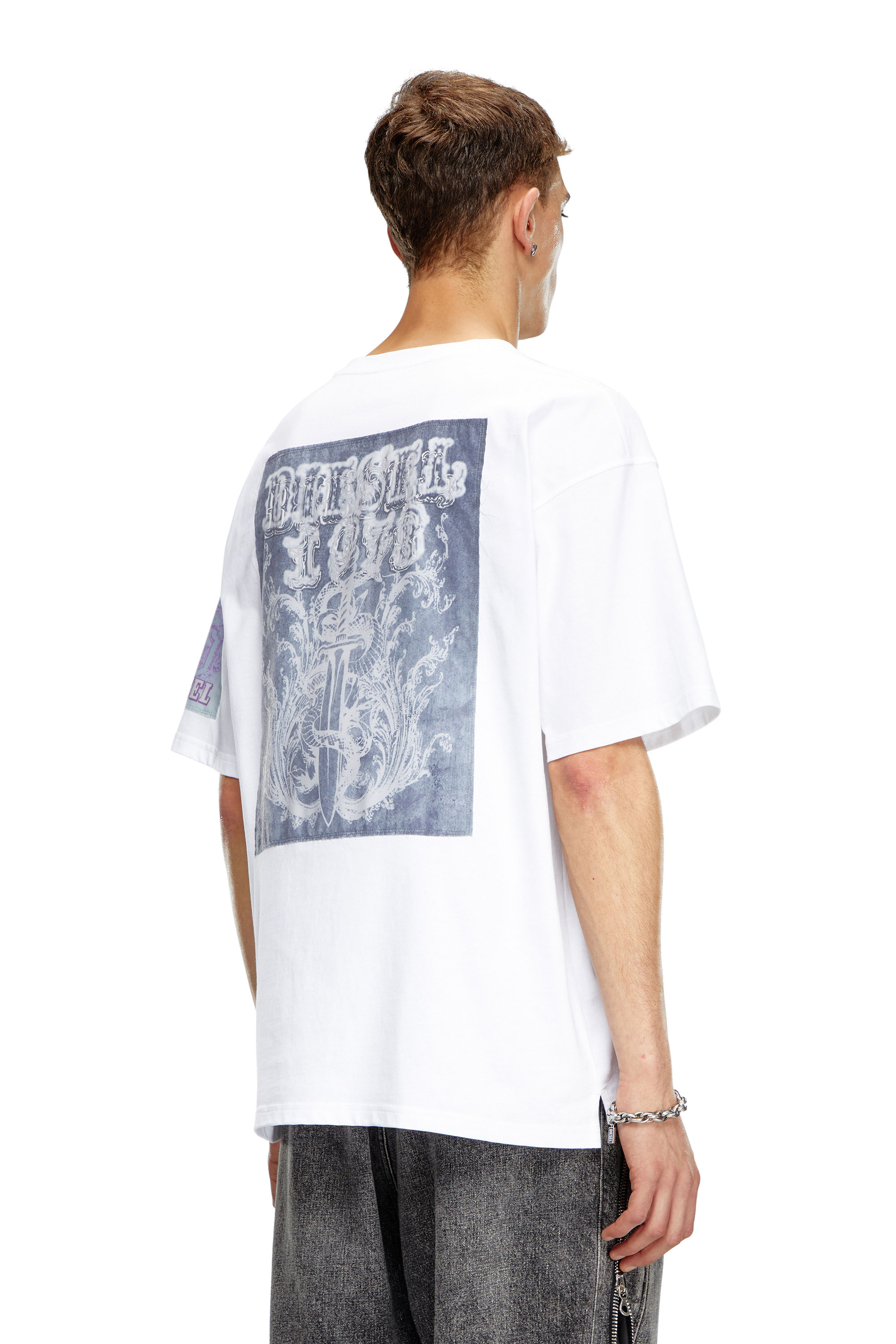 Diesel - T-BOXT-SLITS-Q10, Male's T-shirt with raw-cut printed patches in White - 4