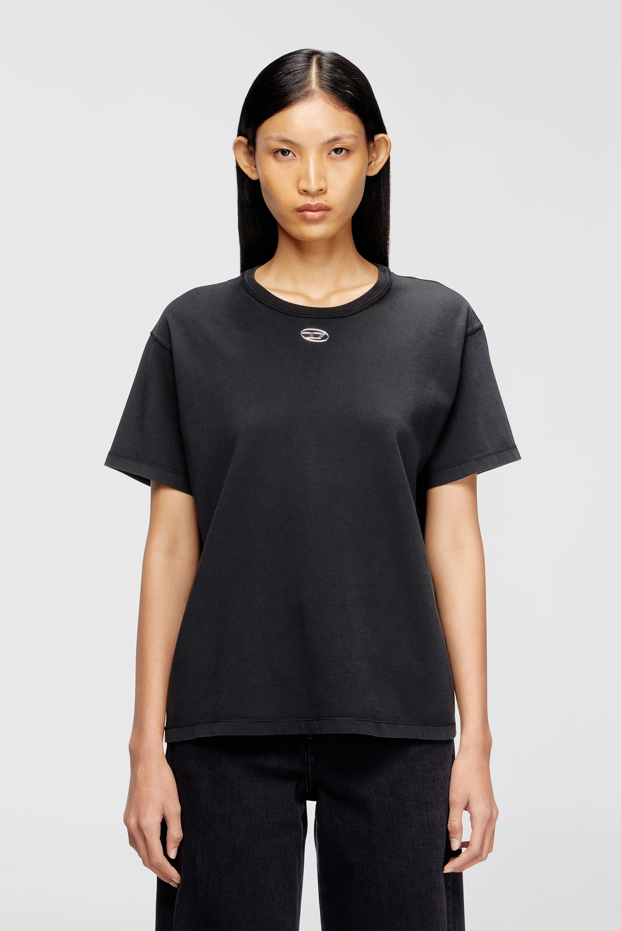 Diesel - T-NORMY-OD-S1, Camiseta de algod&oacute;n con Oval D met&aacute;lico Mujer in Negro - 3