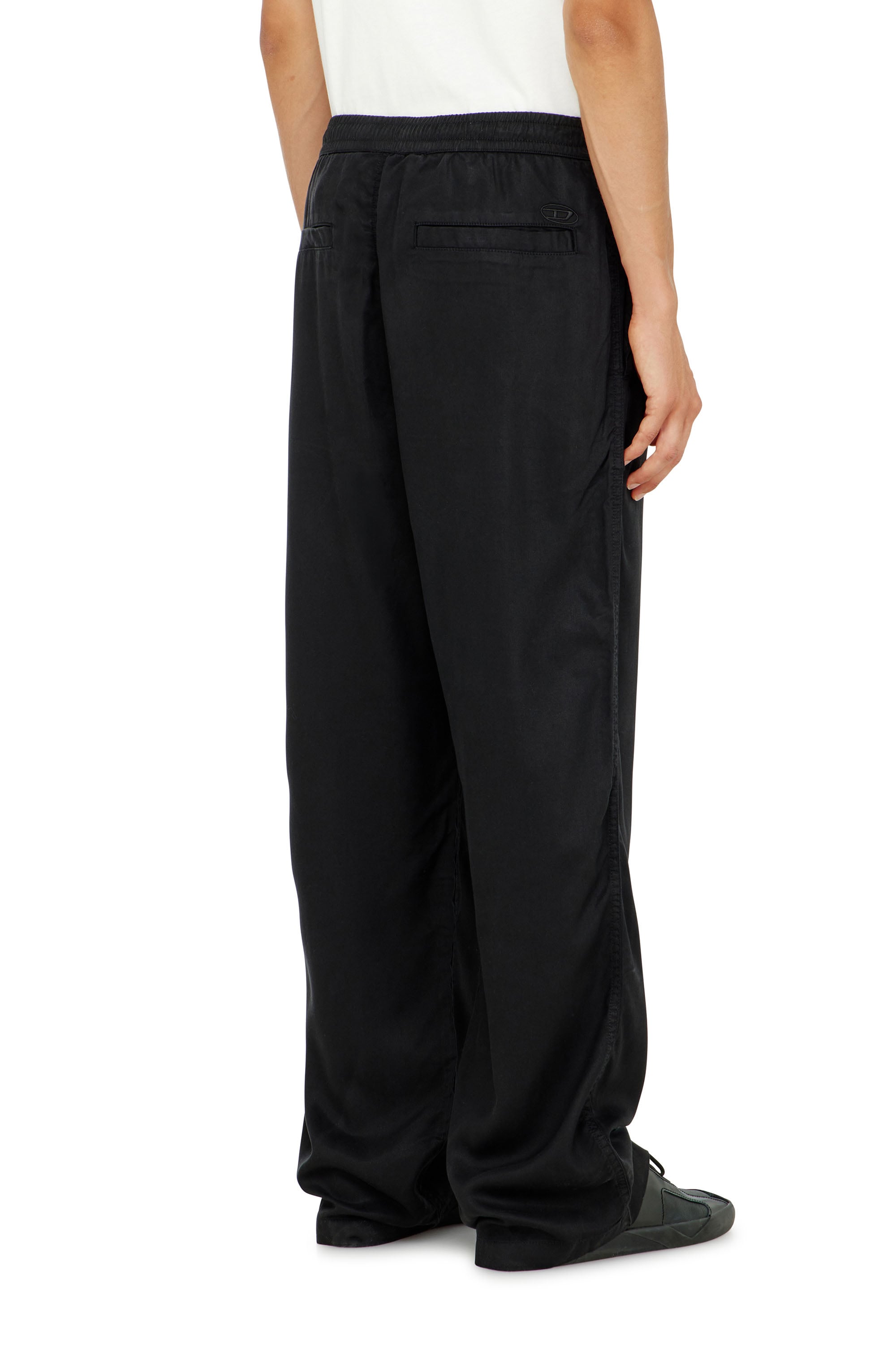 Diesel - P-DREYER-C, Pantalones con cord&oacute;n de sarga deste&ntilde;ida Hombre in Negro - 4